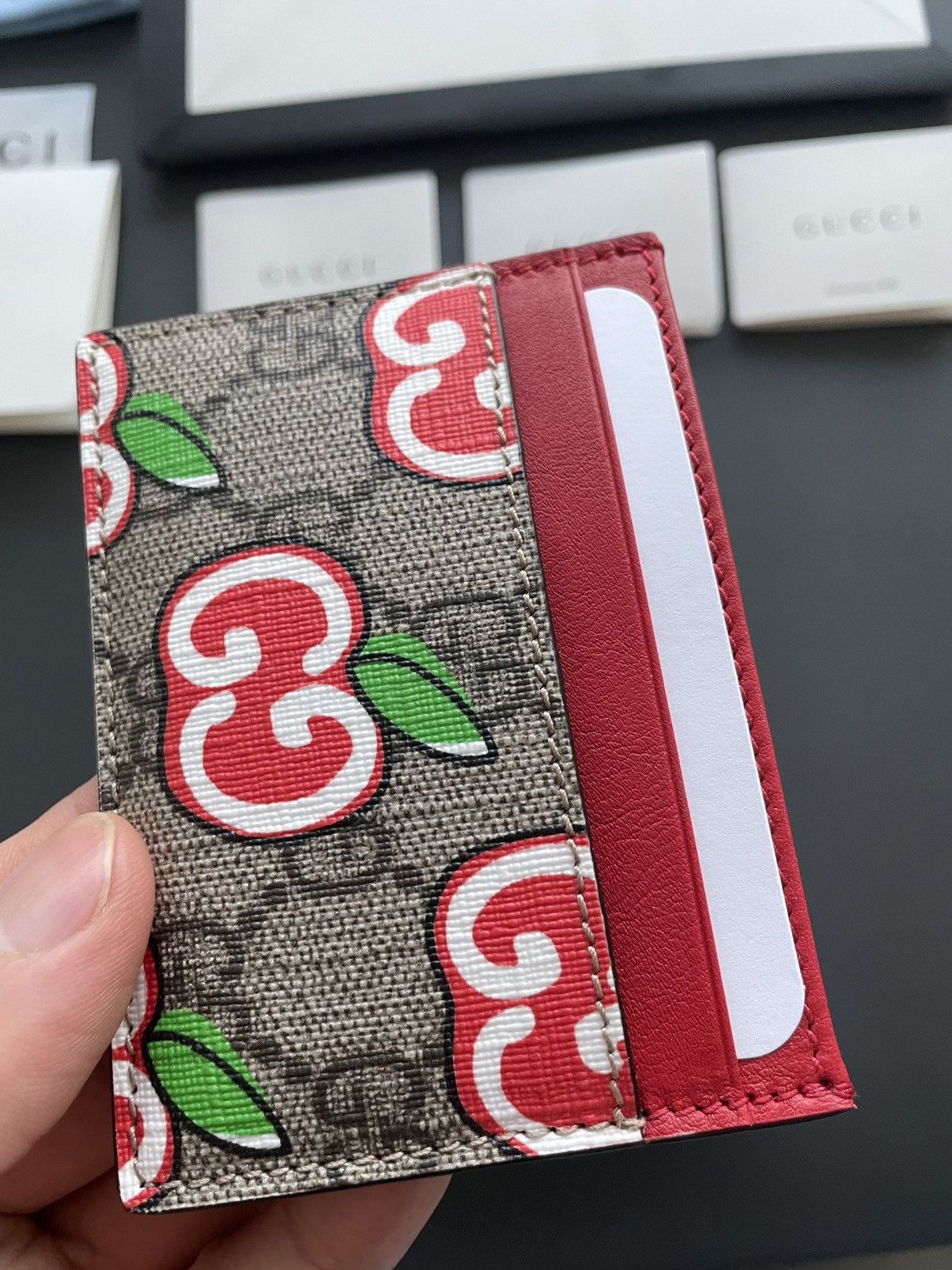 Gucci Brand NEW Limited Edition Monogram Gucci Cardholder Size ONE SIZE - 20 Thumbnail