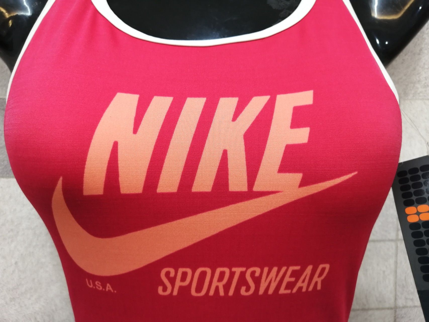 Nike NIKE Sportwear x Wacoal Aqua Comfort Swimwear Size S / US 4 / IT 40 - 3 Thumbnail