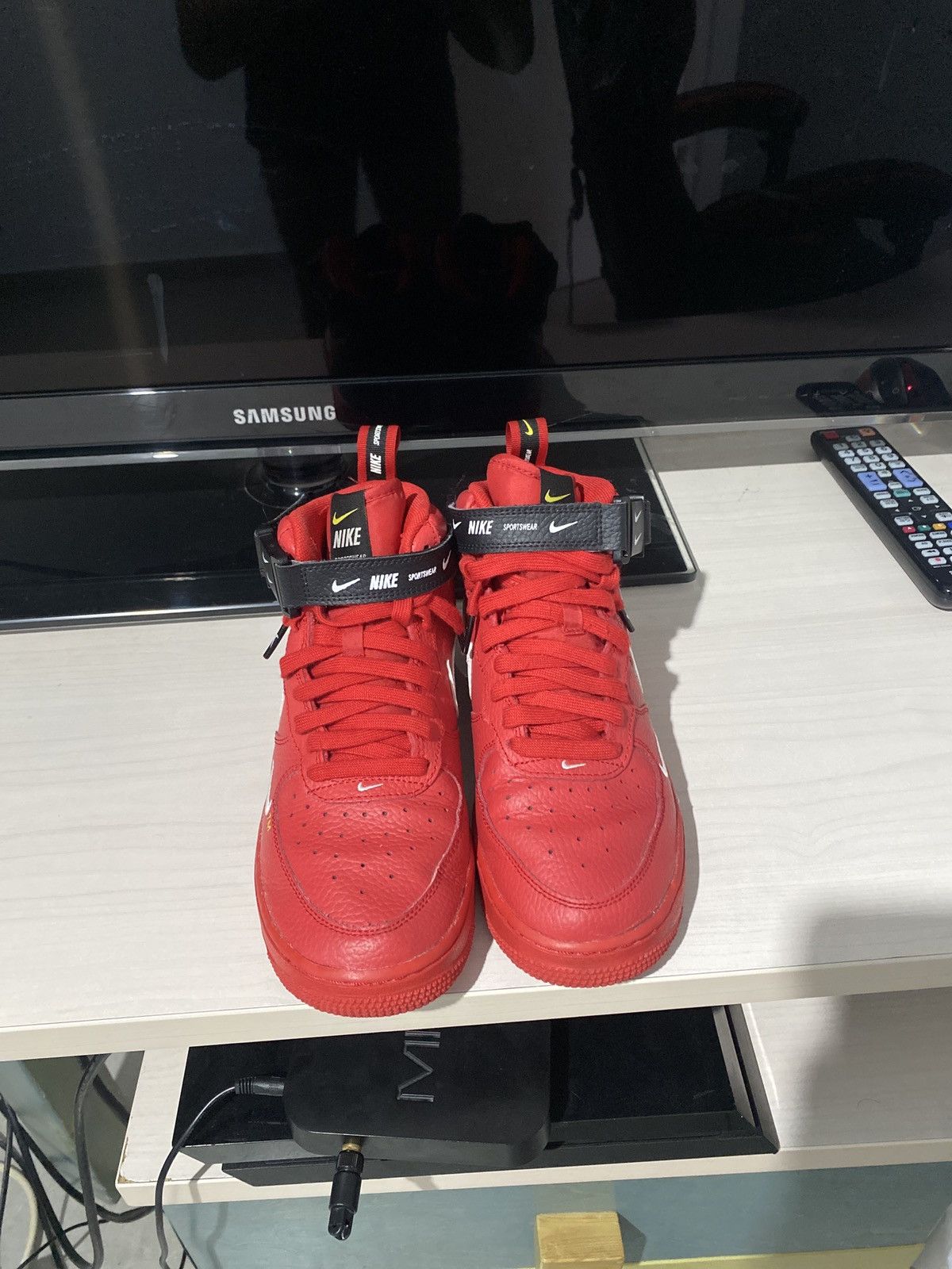 Nike Air Force 1 mid lv 8 utility Size US 7 / EU 40 - 3 Thumbnail