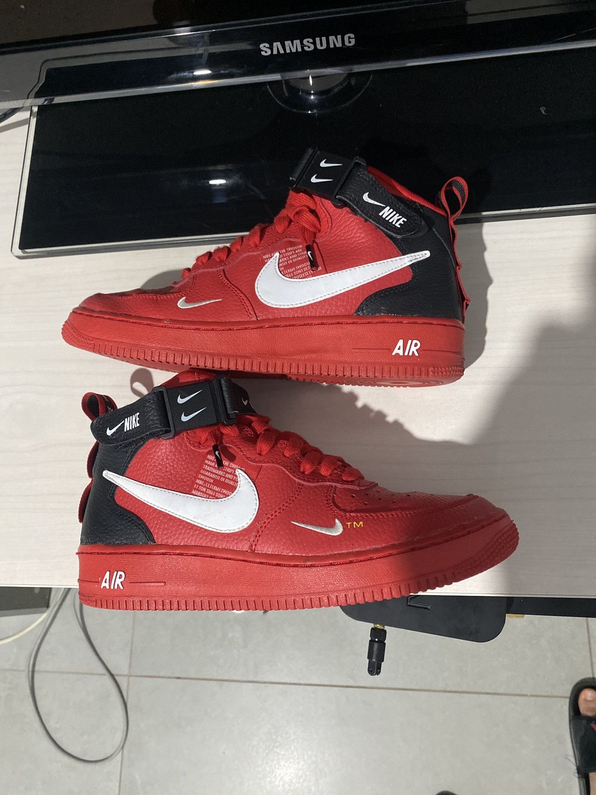 Nike Air Force 1 mid lv 8 utility Size US 7 / EU 40 - 1 Thumbnail