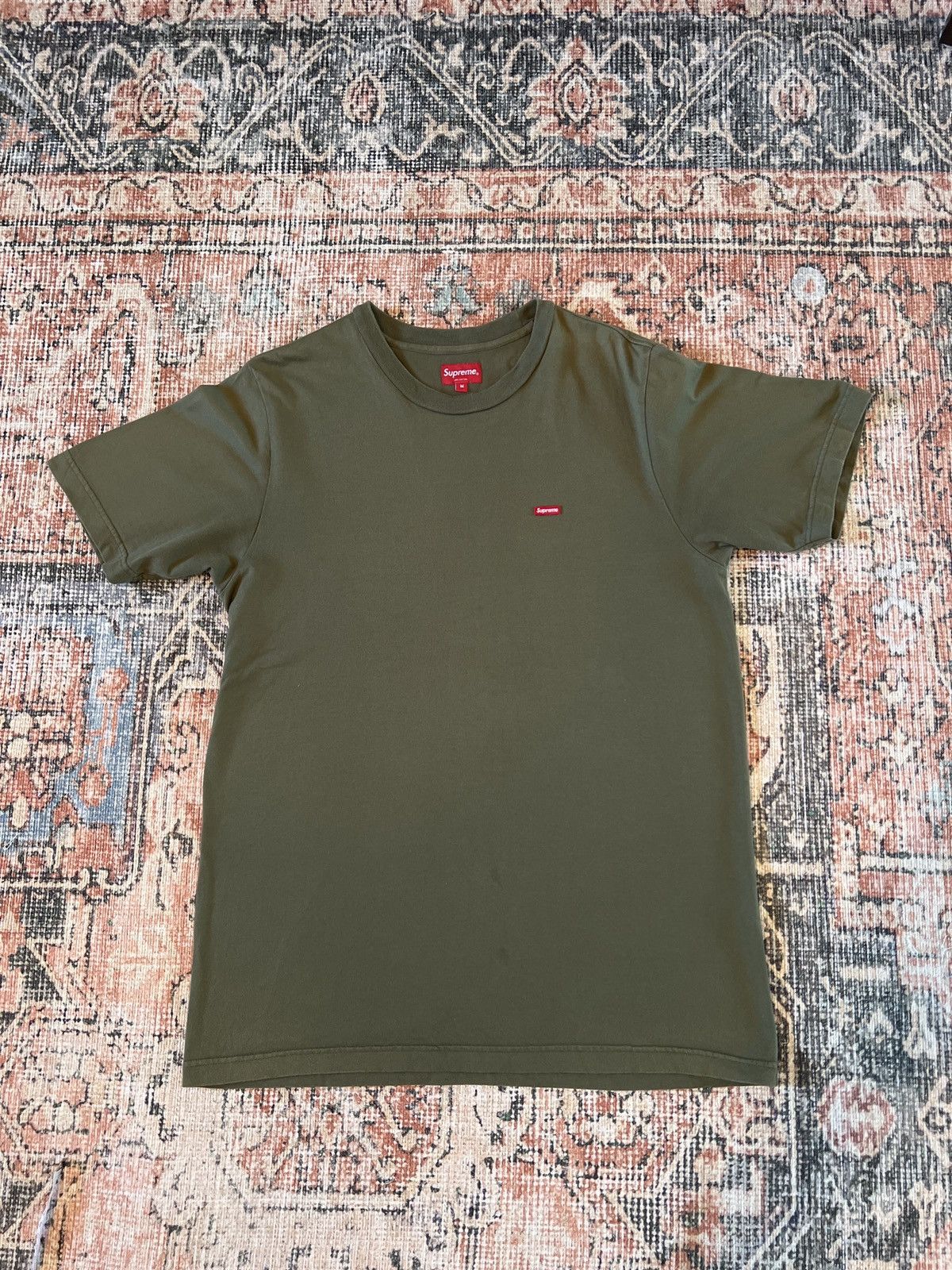 Supreme Supreme Small Red Box Logo Tee - Medium - Green Size US M / EU 48-50 / 2 - 1 Thumbnail