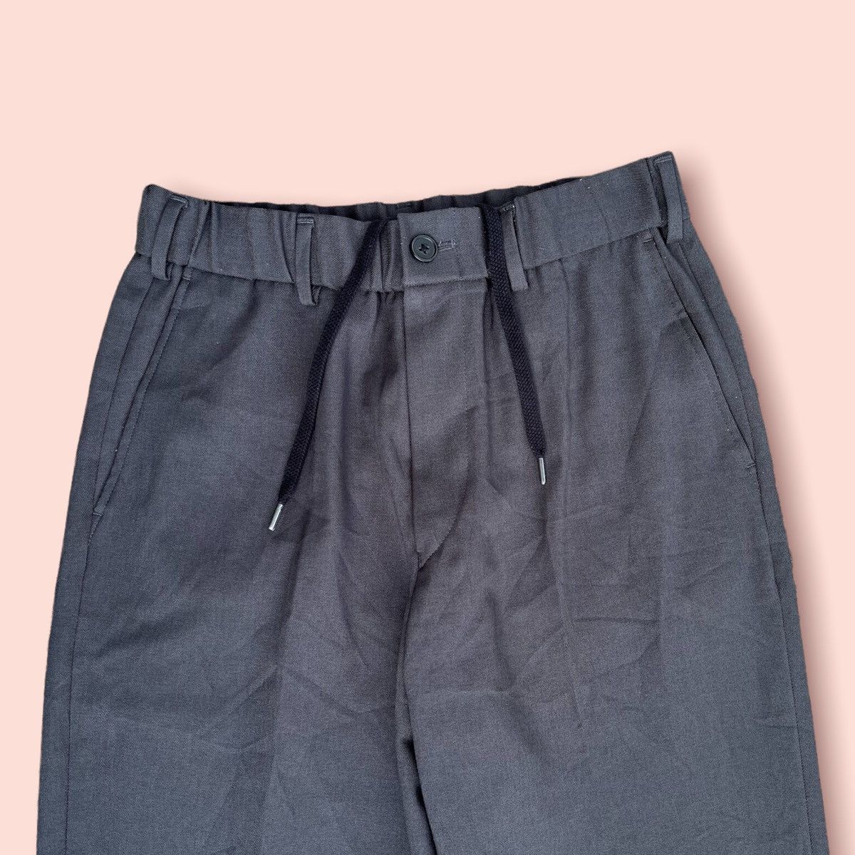 Japanese Brand UNIQLO U CASUAL BAGGY PANTS Size US 30 / EU 46 - 2 Thumbnail