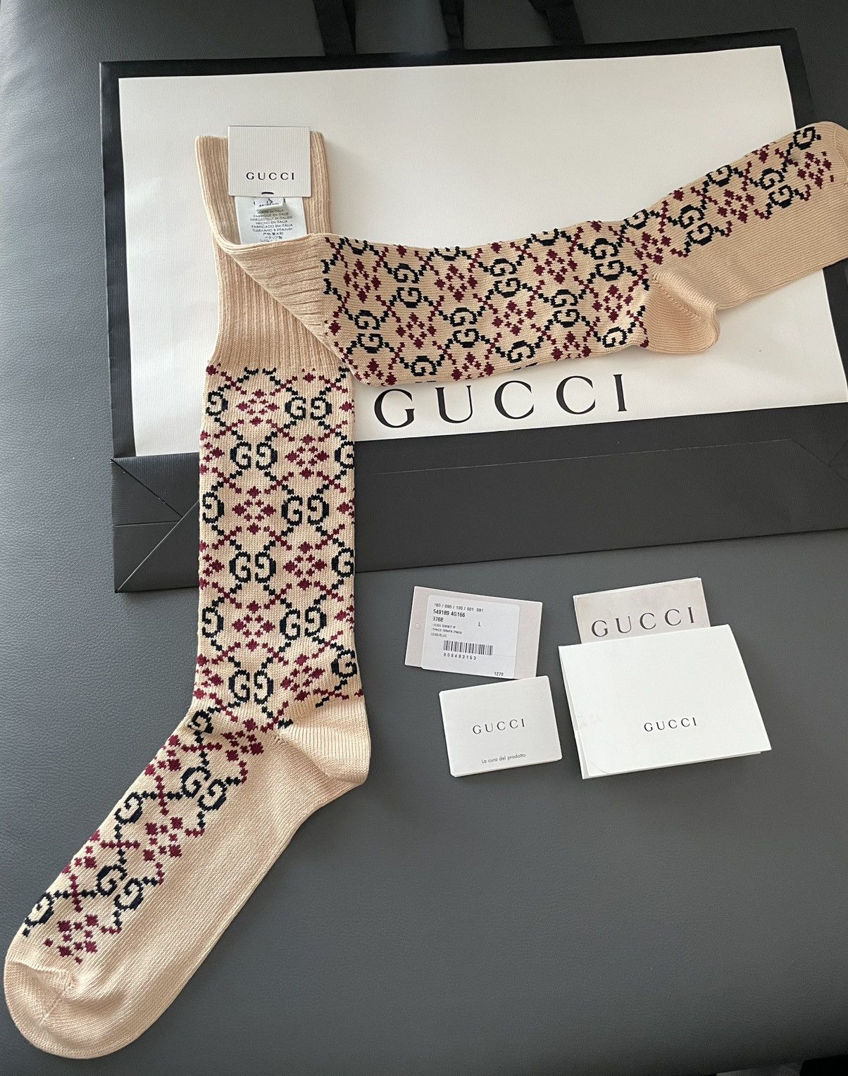 Gucci Super Runway Gucci Monogram Socks Brand New Rare Size ONE SIZE - 12 Thumbnail