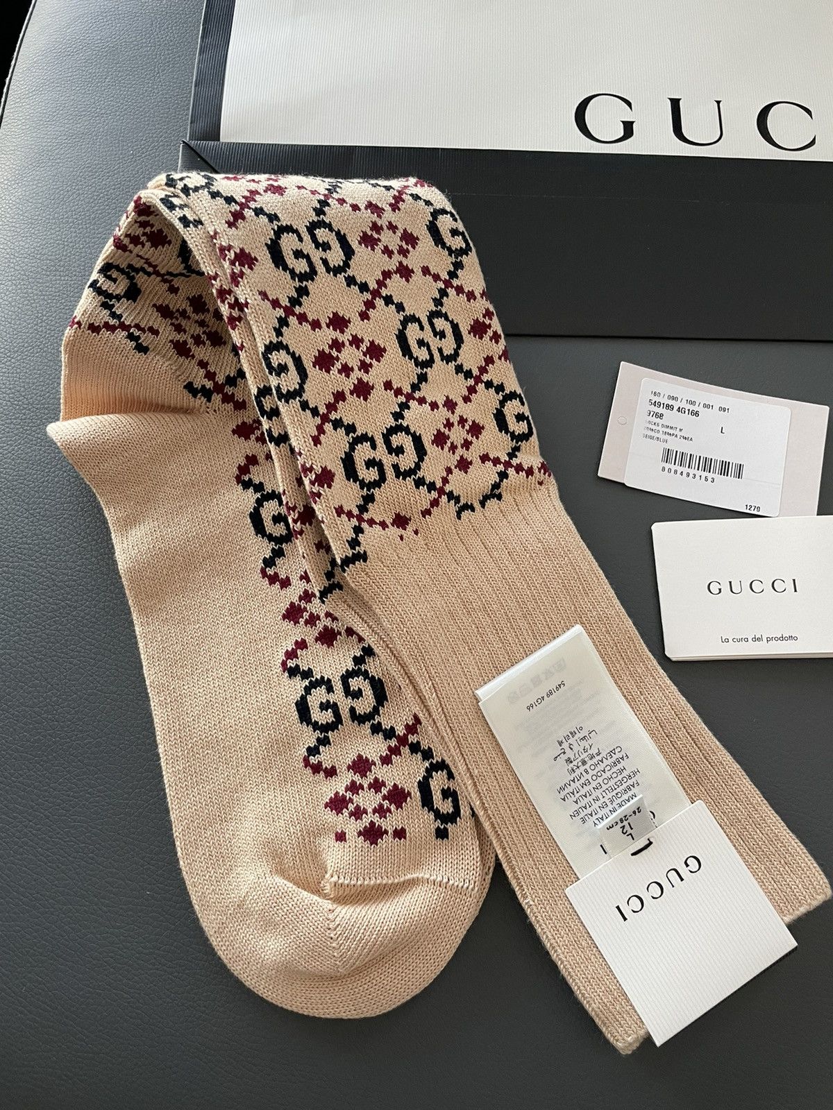 Gucci Super Runway Gucci Monogram Socks Brand New Rare Size ONE SIZE - 14 Thumbnail