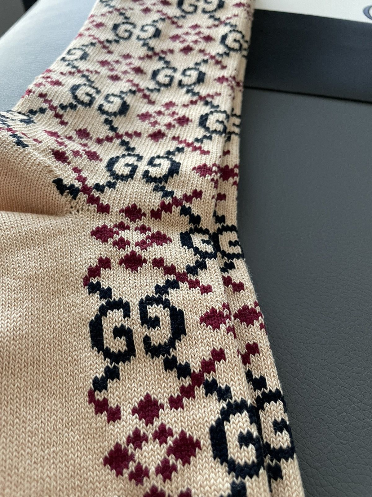 Gucci Super Runway Gucci Monogram Socks Brand New Rare Size ONE SIZE - 16 Thumbnail