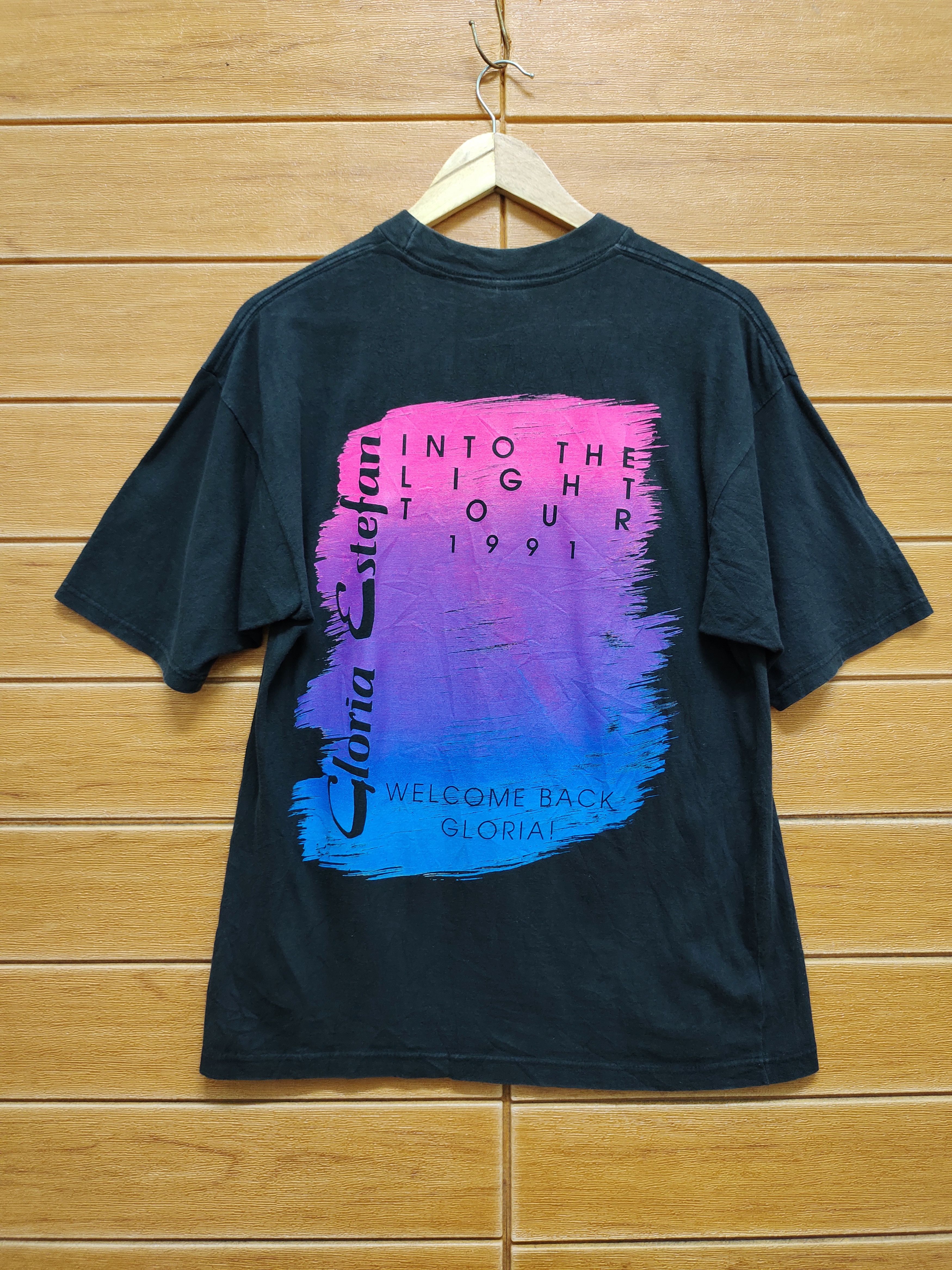 Band Tees Vintage 90s Gloria Estefan into the light tour 1991 T-Shirt Size US M / EU 48-50 / 2 - 6 Thumbnail