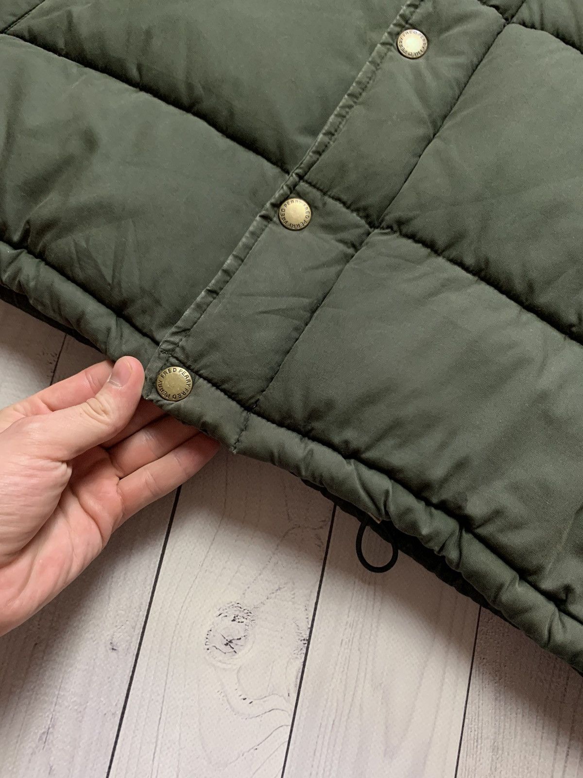 Fred Perry Vintage Fred Perry Down Vest Khaki size XL Size US XL / EU 56 / 4 - 3 Thumbnail