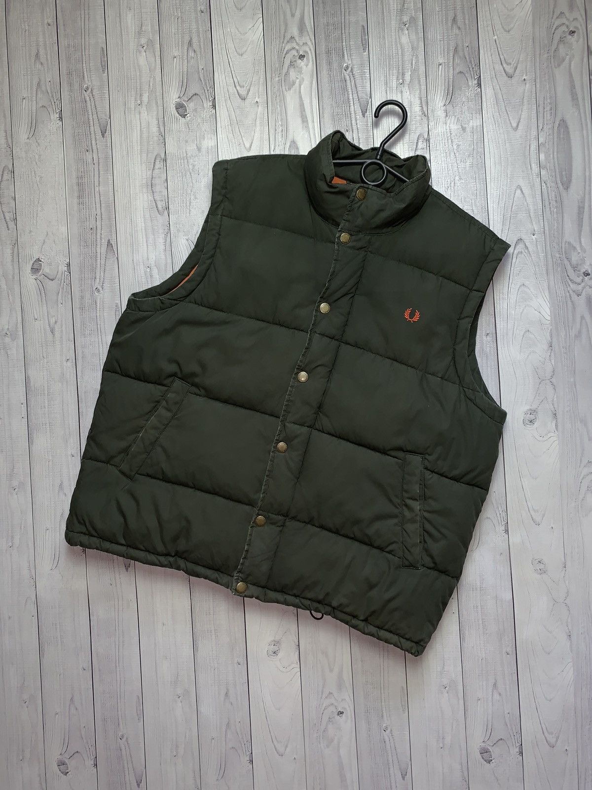 Fred Perry Vintage Fred Perry Down Vest Khaki size XL Size US XL / EU 56 / 4 - 1 Thumbnail
