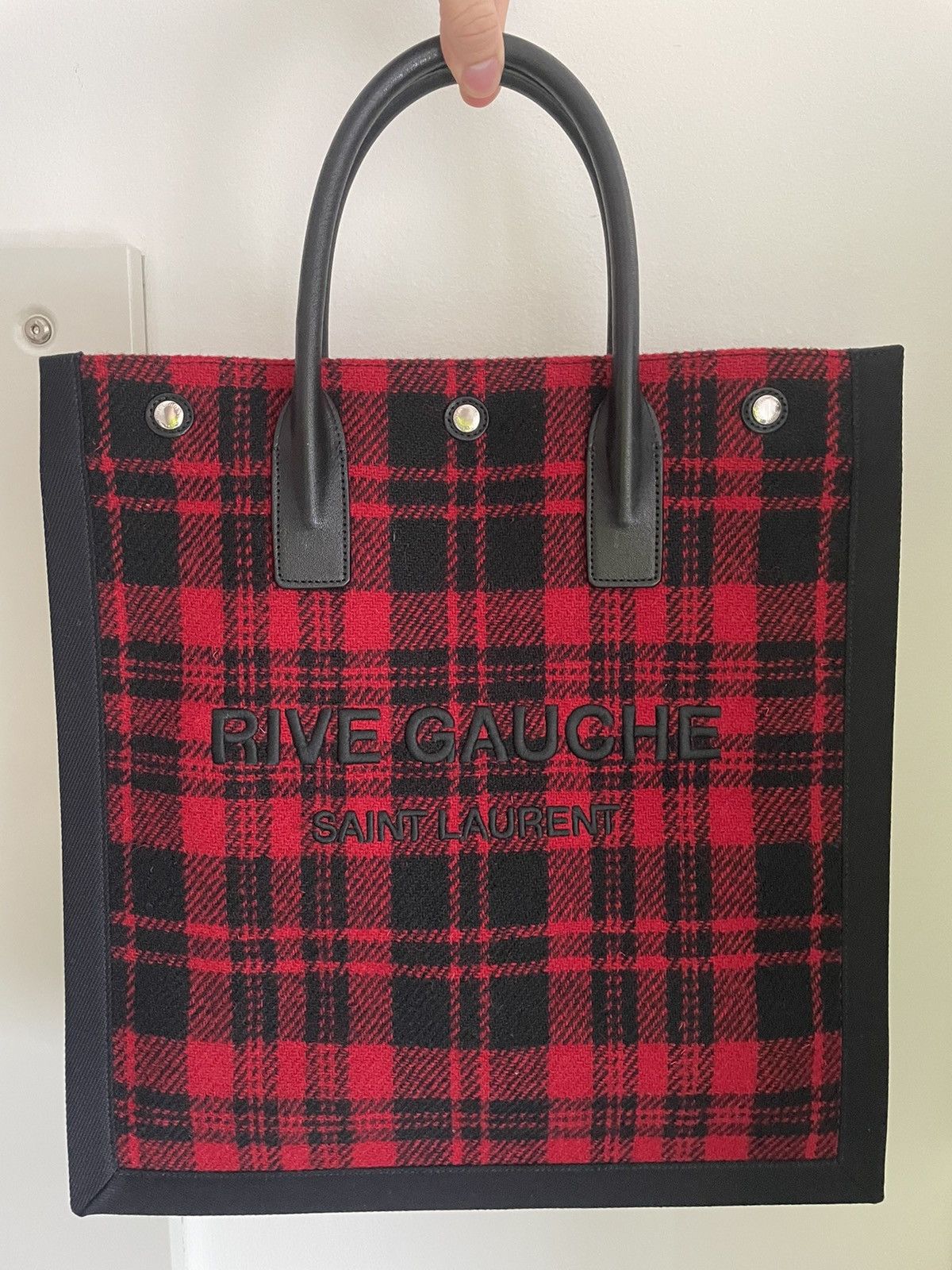 Hedi Slimane × Saint Laurent Paris × Yves Saint Laurent Limited Edition Runway Rive Gauche Saint Laurent Tote Bag Size ONE SIZE - 15 Thumbnail