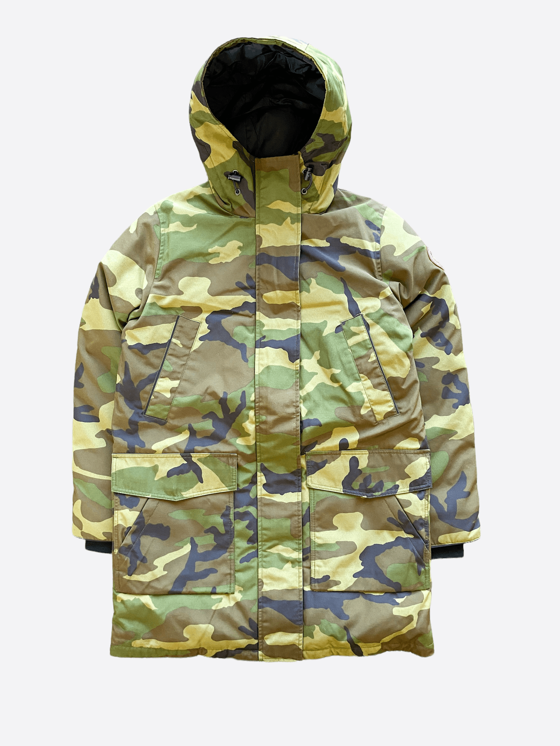 Canada Goose Canada Goose Classic Camo Canmore Women s Jacket Grailed