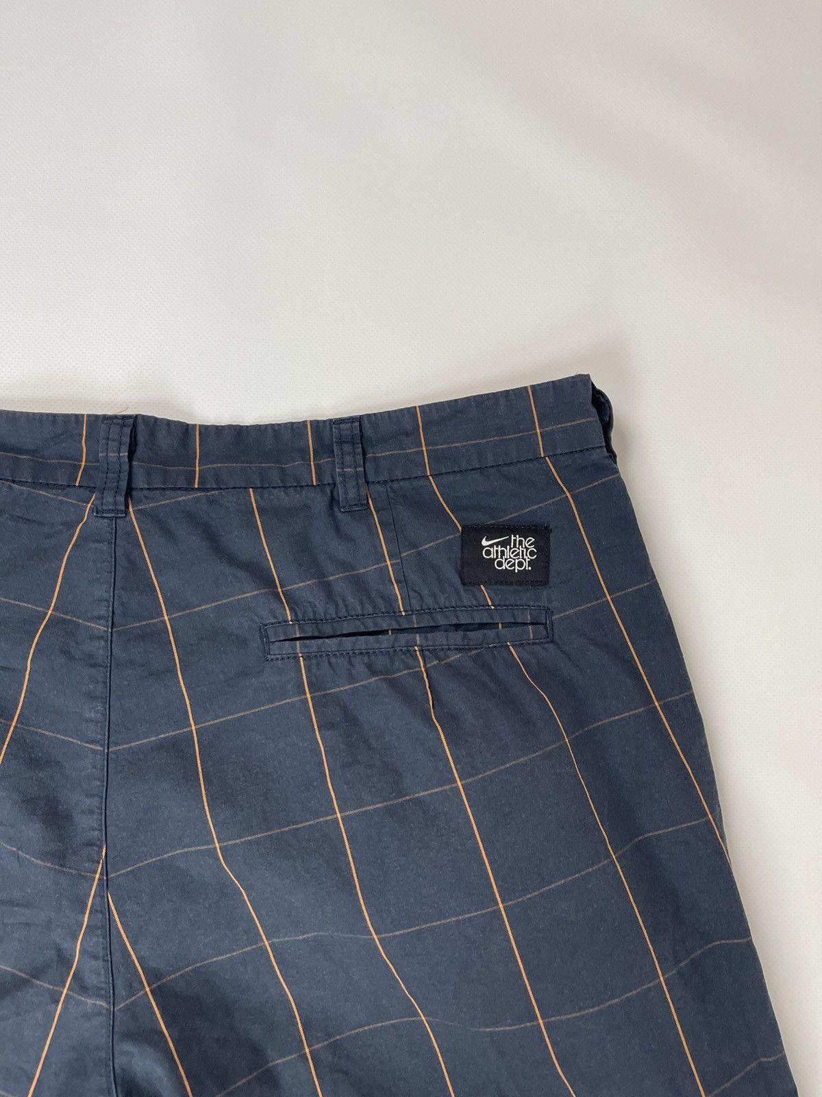 Nike Nike vintage y2k checkered navy chino shorts swoosh logo Size US 34 / EU 50 - 10 Thumbnail