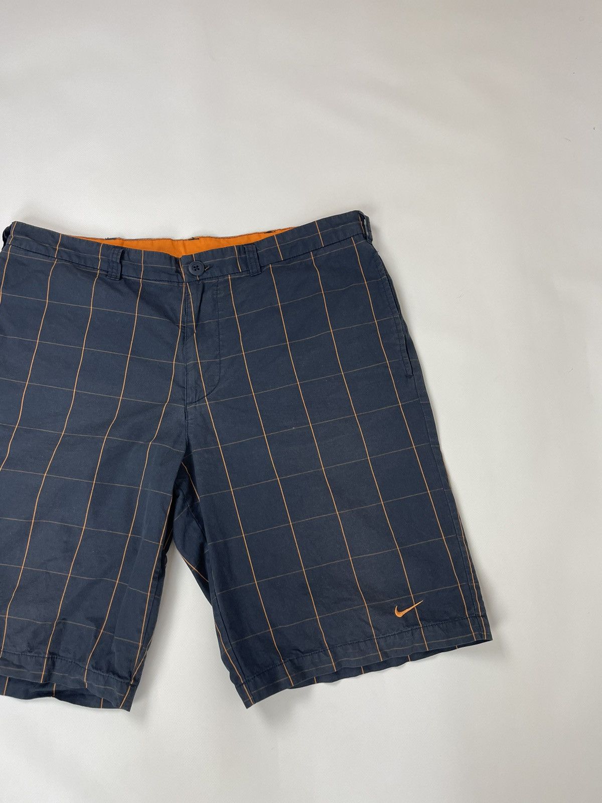 Nike Nike vintage y2k checkered navy chino shorts swoosh logo Size US 34 / EU 50 - 5 Thumbnail