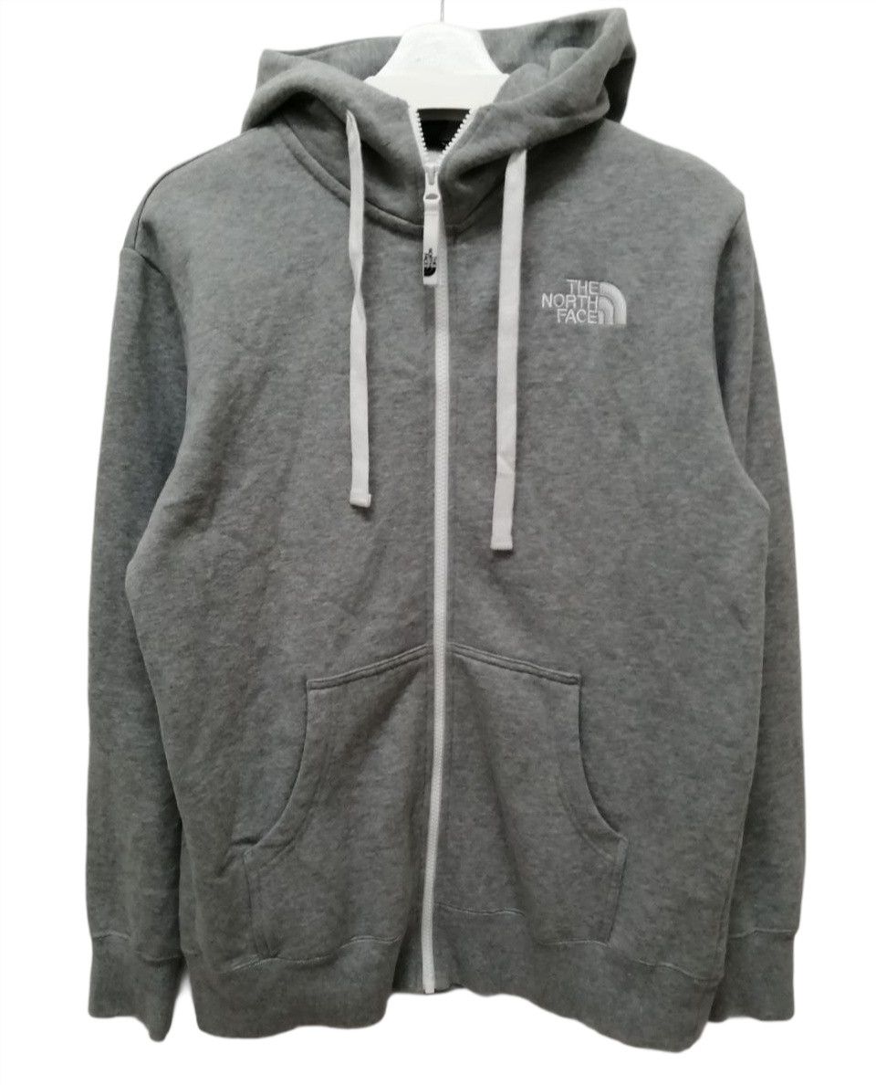 THE NORTH FACE Hoodie