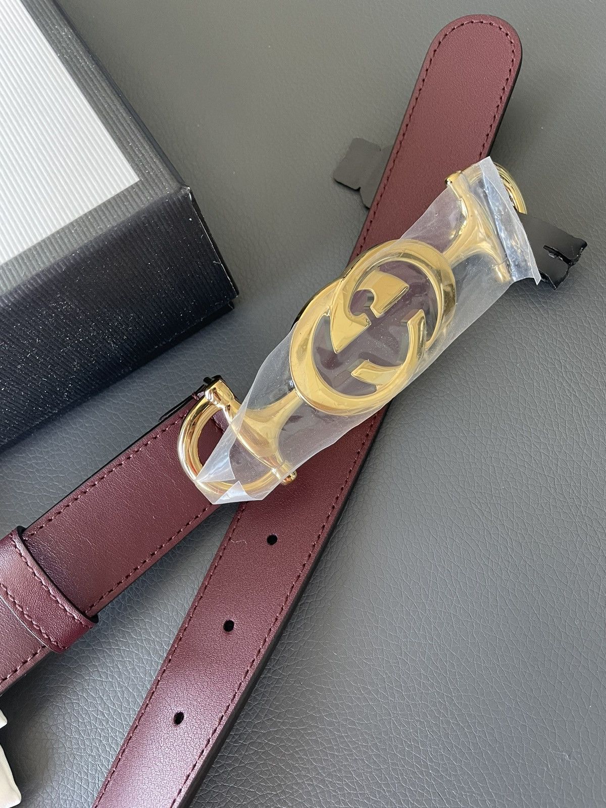 Gucci Rare Super Runway Gucci Logo Leather Belt Brand New Size ONE SIZE - 3 Thumbnail
