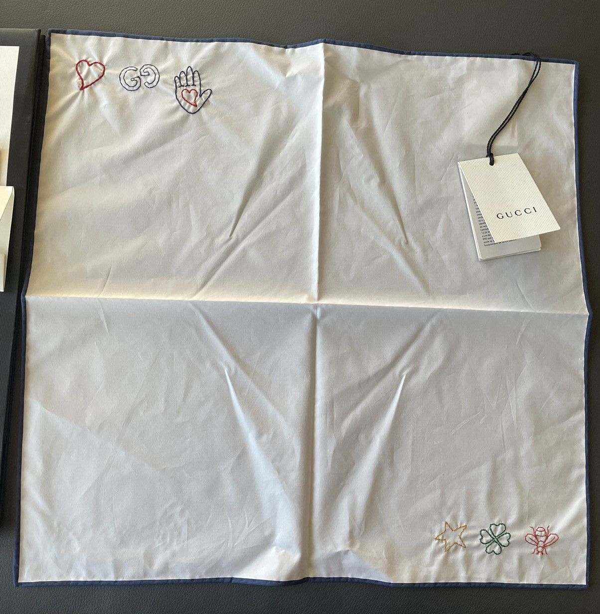 Gucci Rare Limited BrandNew Super Runway Gucci Logo Pocket-square Size ONE SIZE - 8 Thumbnail