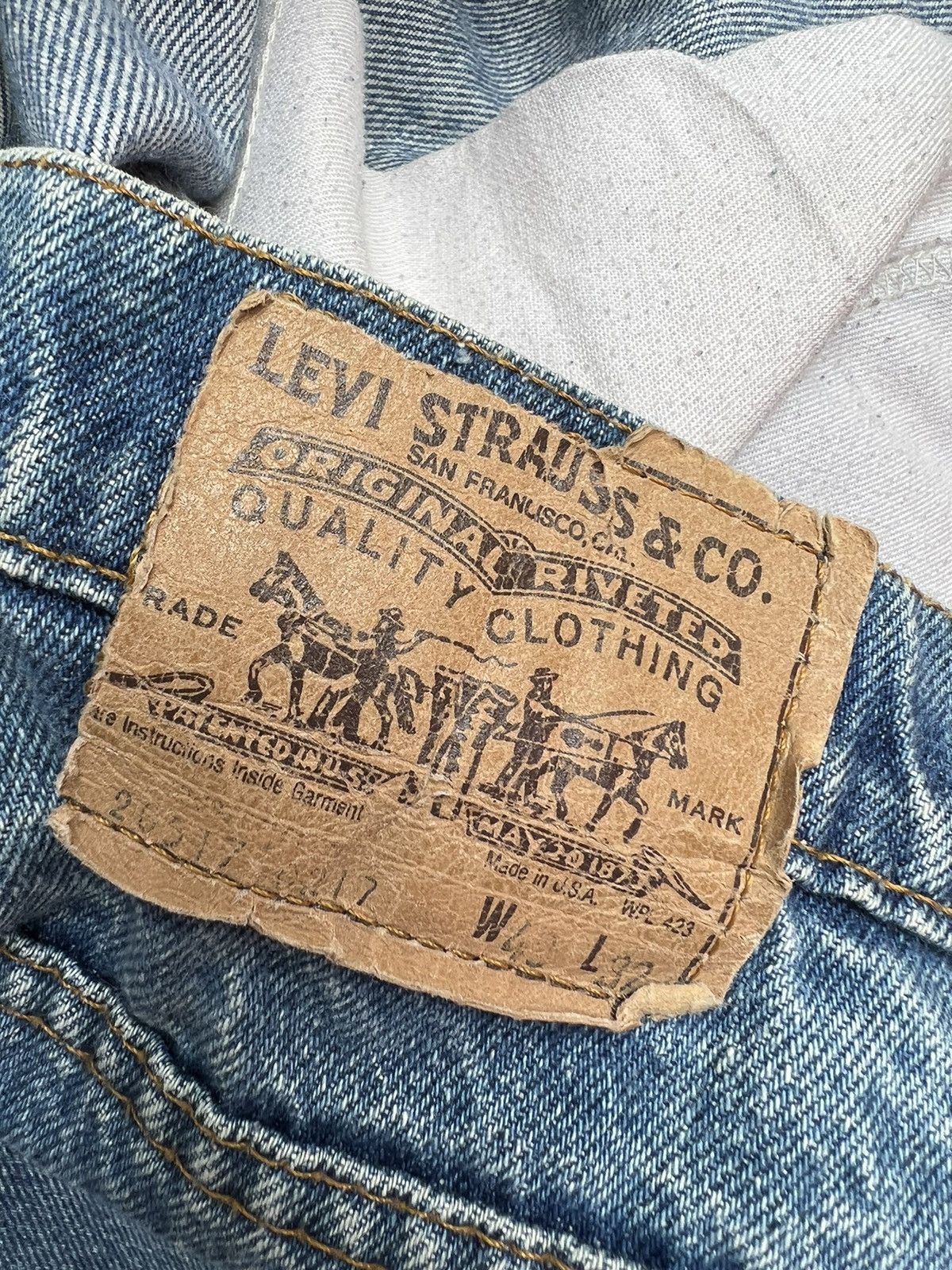 Levi's Vintage 80s Levi’s 517 Orange Tab Denim Trashed Jeans Size US 38 / EU 54 - 22 Thumbnail