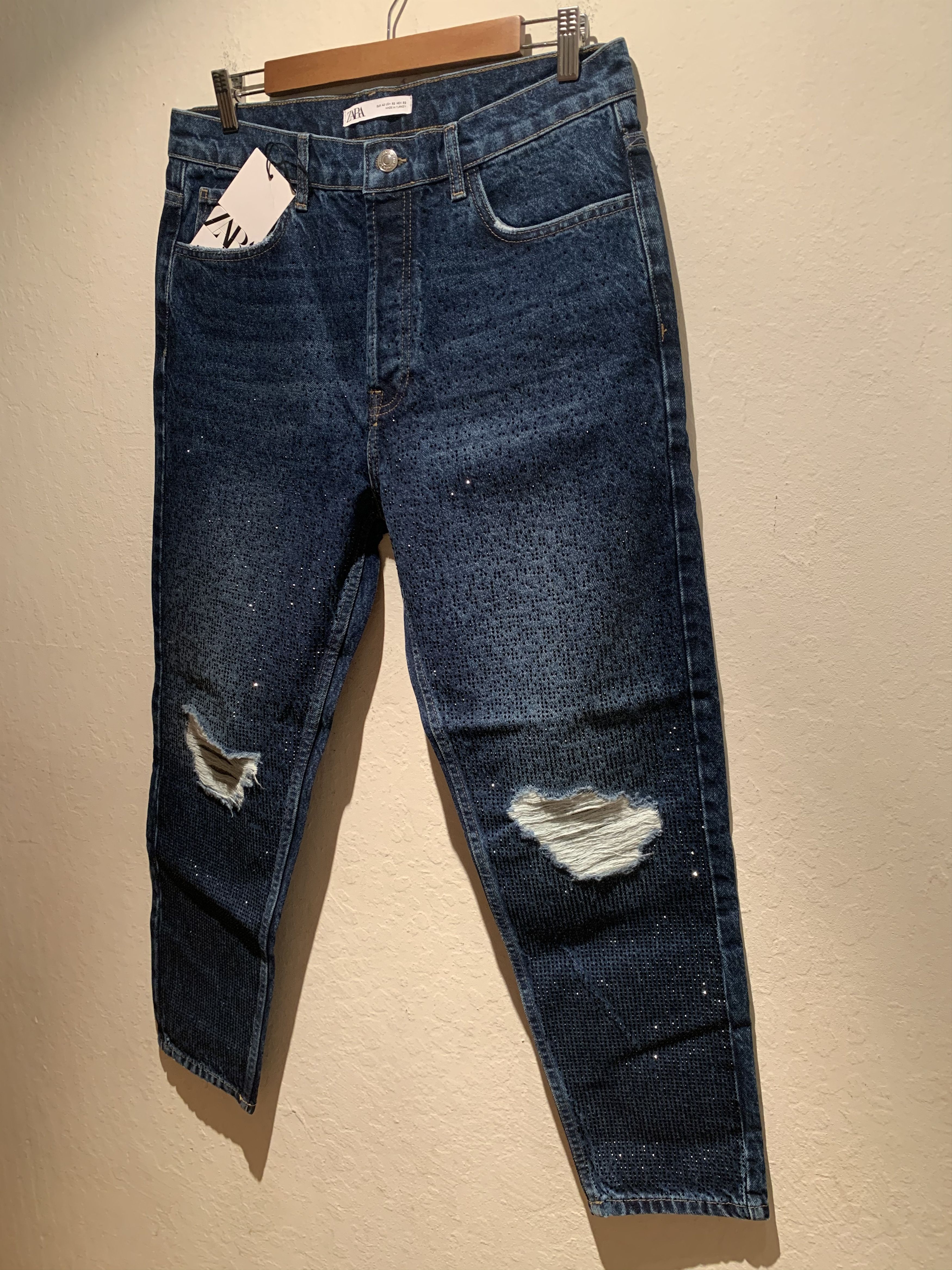 Zara *RARE* New Zara Premium Rhinestoned Turkish Made Denim Jeans Size US 32 / EU 48 - 1 Thumbnail