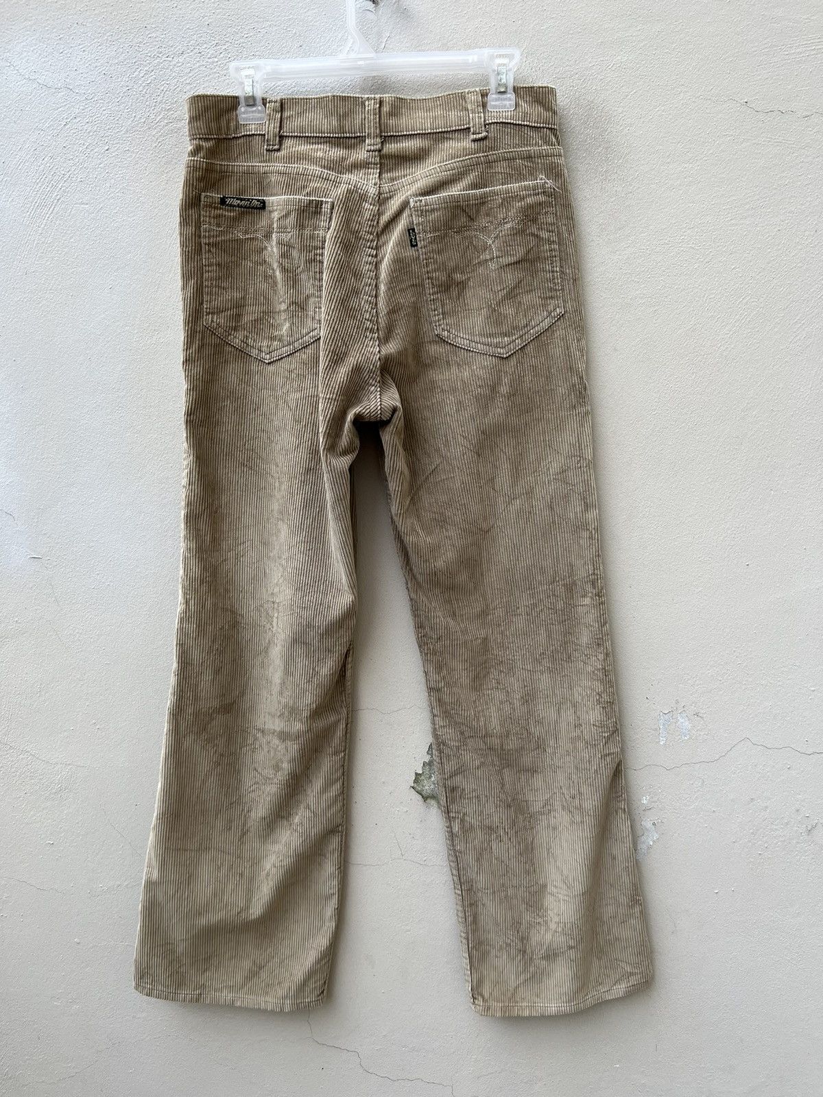 Levi's Vintage 70s Levi’s Movin’ On Corduroy Flare Jeans Size US 31 - 15 Thumbnail