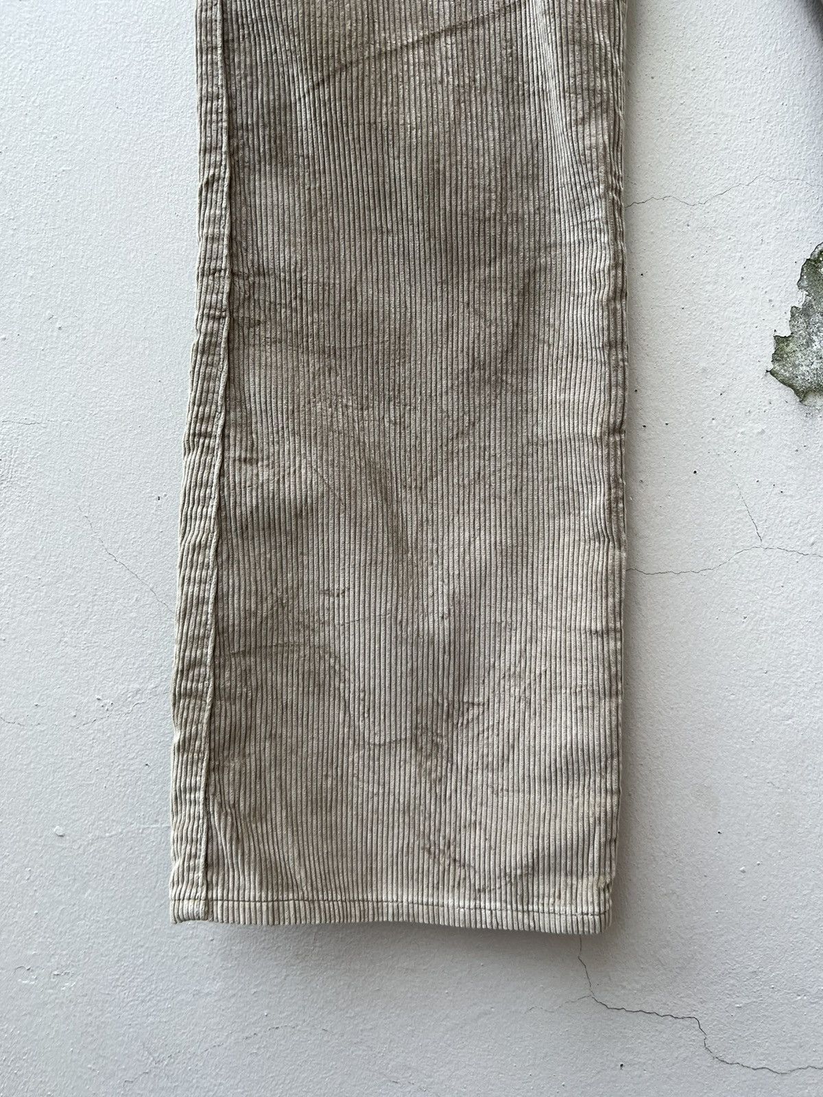 Levi's Vintage 70s Levi’s Movin’ On Corduroy Flare Jeans Size US 31 - 11 Thumbnail