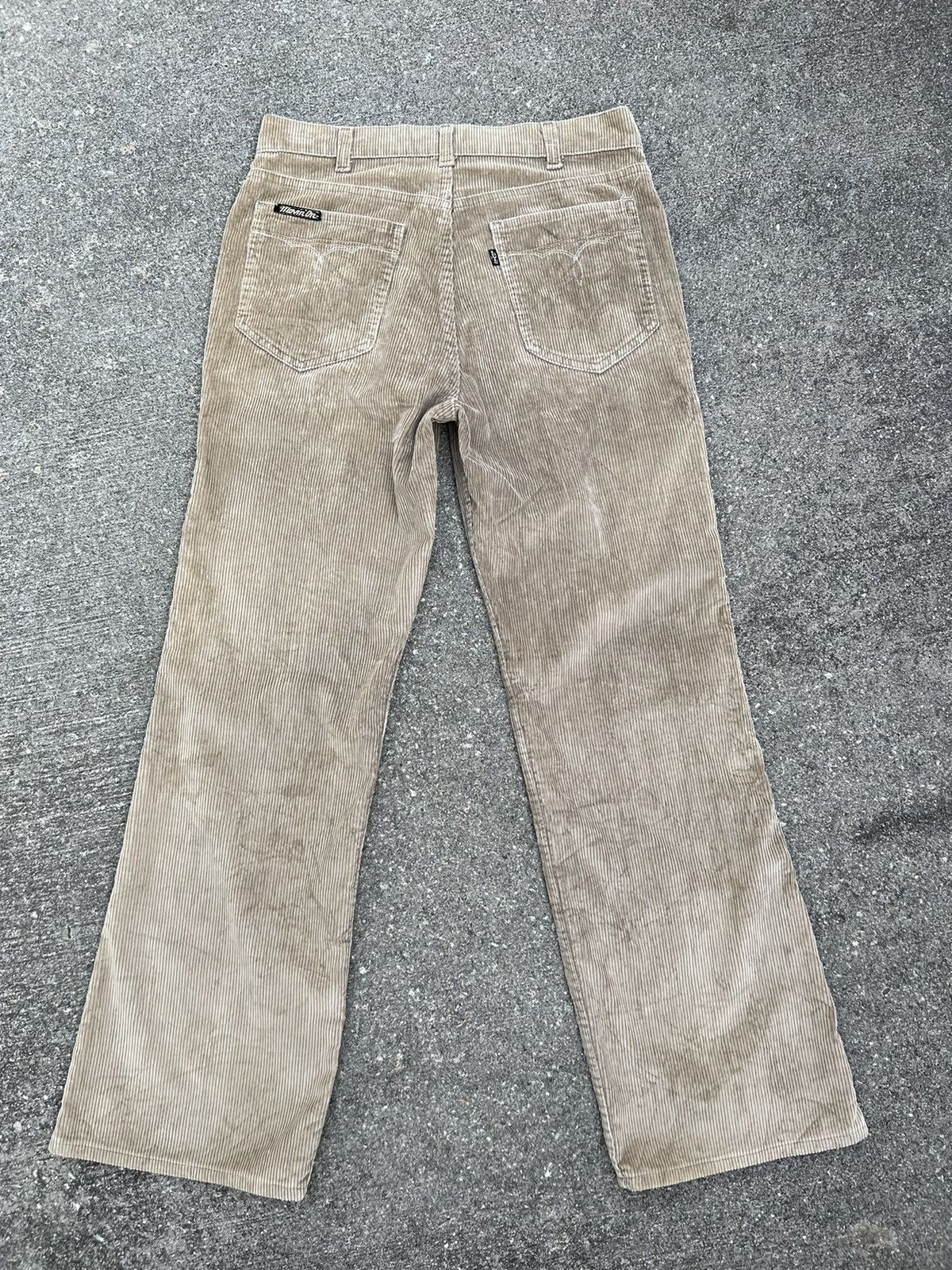 Levi's Vintage 70s Levi’s Movin’ On Corduroy Flare Jeans Size US 31 - 5 Thumbnail