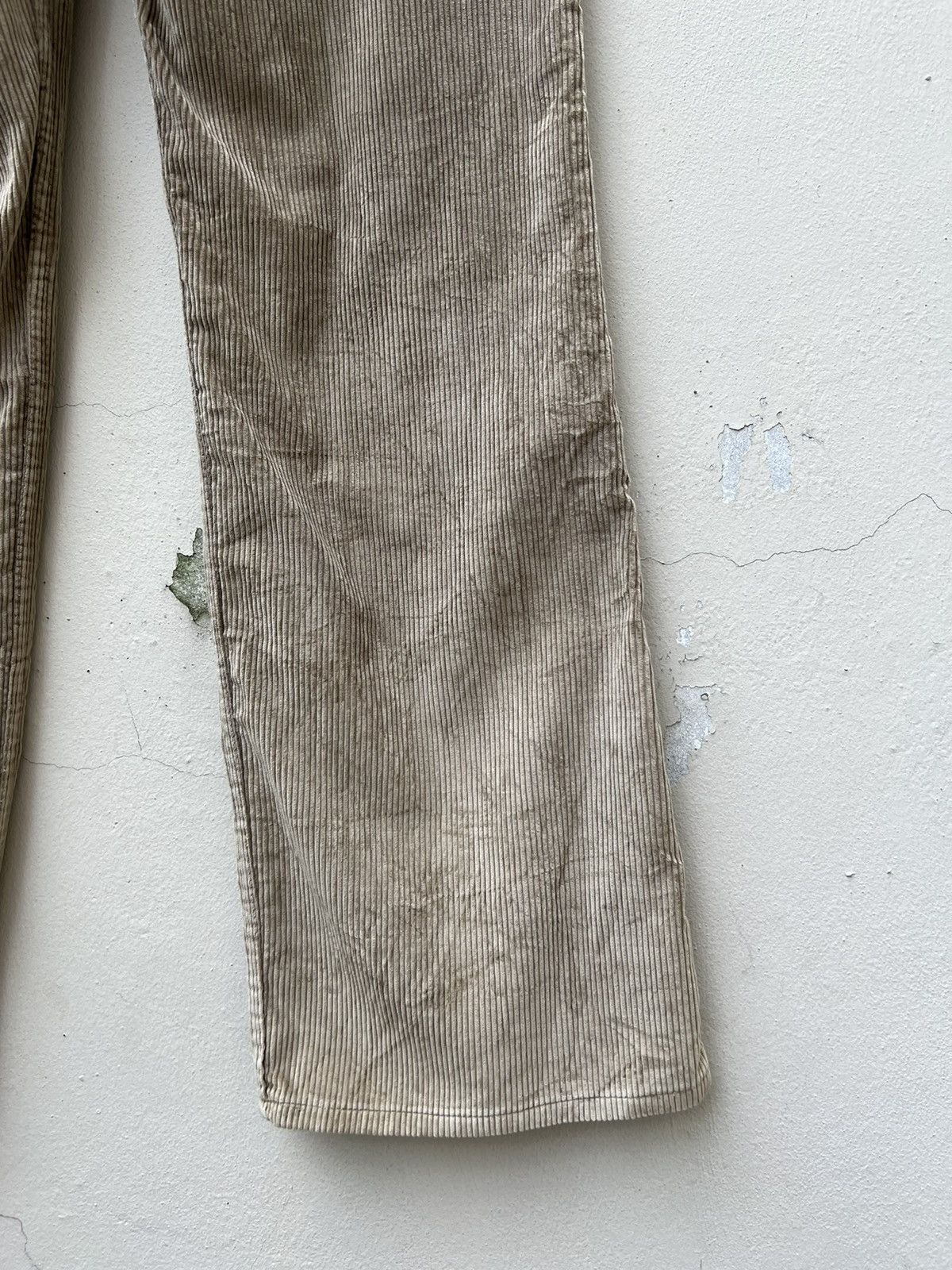 Levi's Vintage 70s Levi’s Movin’ On Corduroy Flare Jeans Size US 31 - 22 Thumbnail