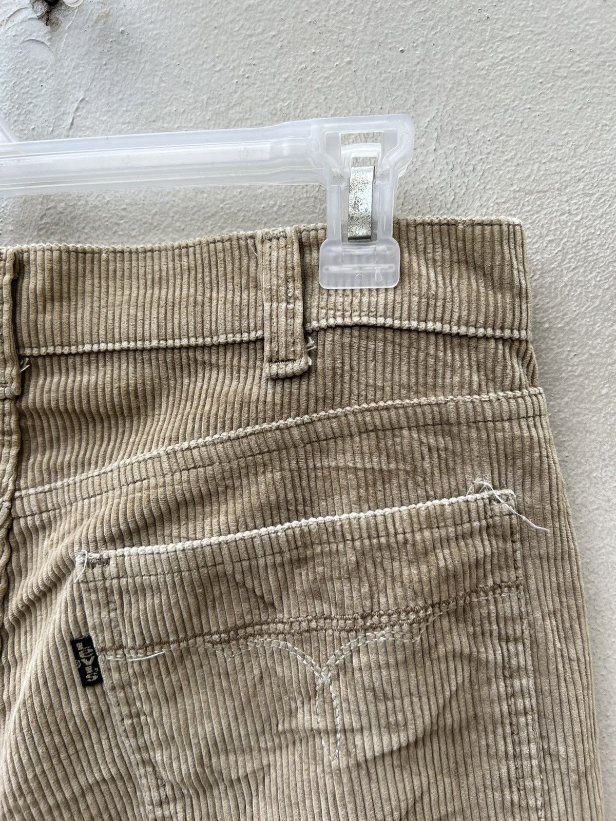 Levi's Vintage 70s Levi’s Movin’ On Corduroy Flare Jeans Size US 31 - 21 Thumbnail