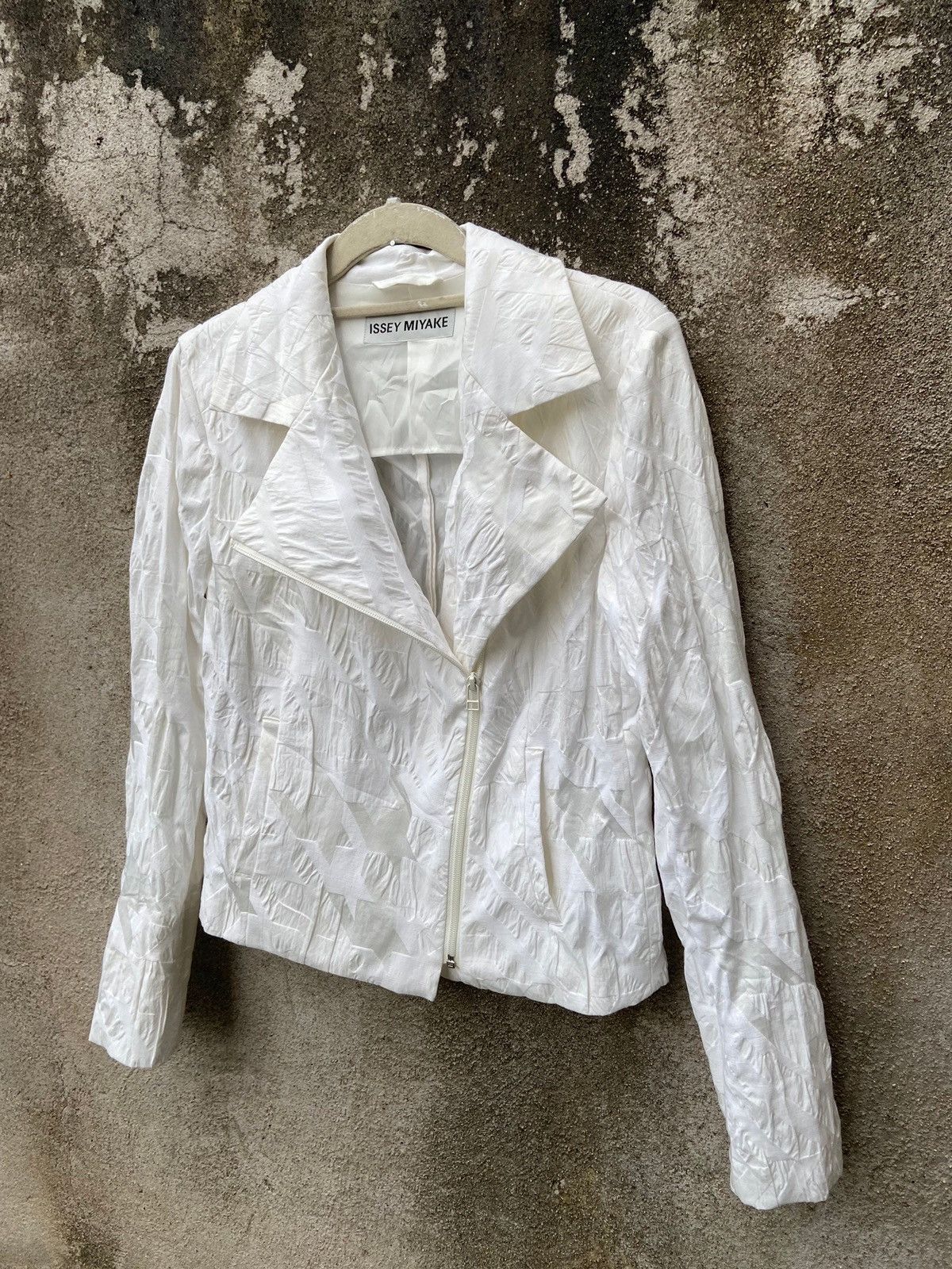 Issey Miyake Issey Miyake White Jacket Size US M / EU 48-50 / 2 - 2 Thumbnail