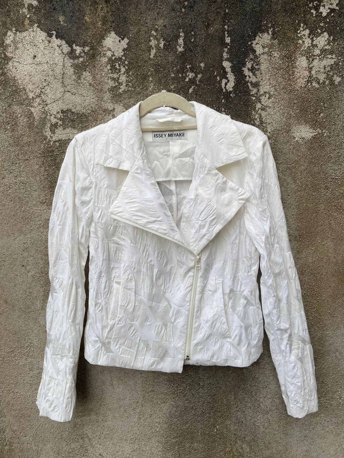 Issey Miyake Issey Miyake White Jacket Size US M / EU 48-50 / 2 - 7 Thumbnail