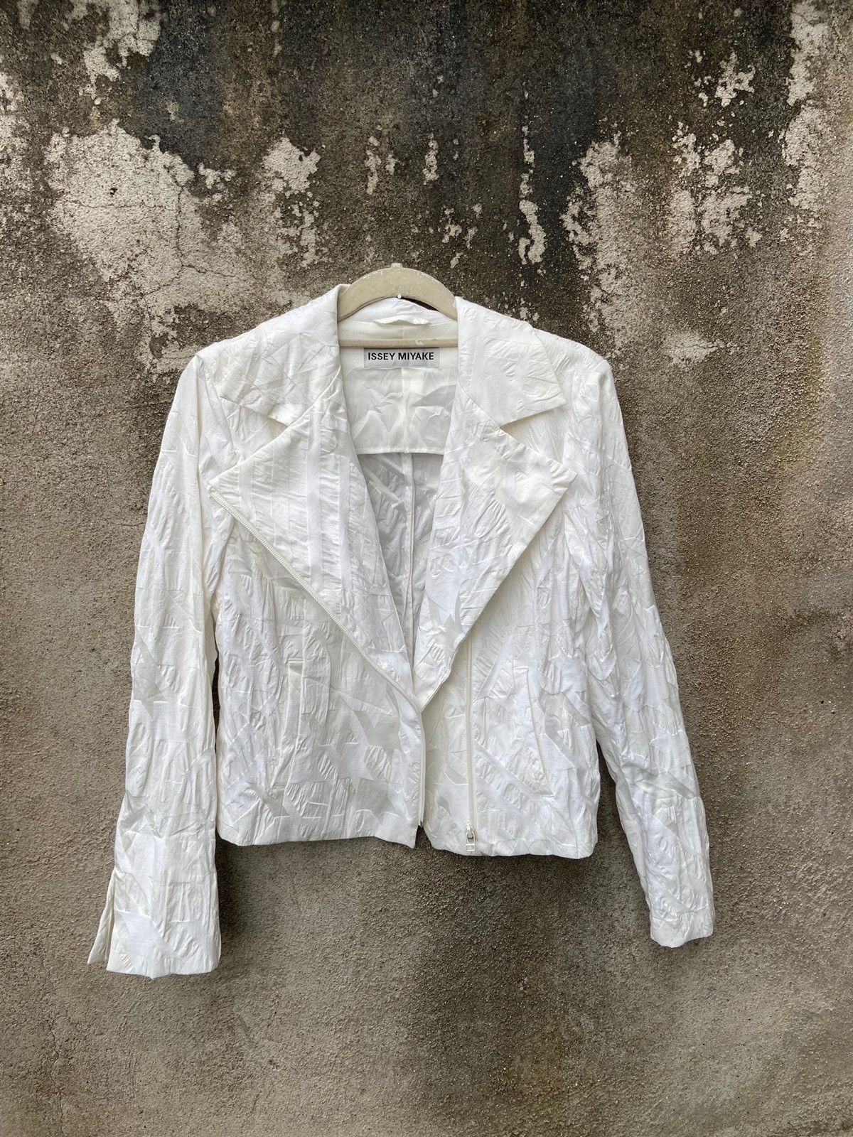 Issey Miyake Issey Miyake White Jacket Size US M / EU 48-50 / 2 - 11 Thumbnail