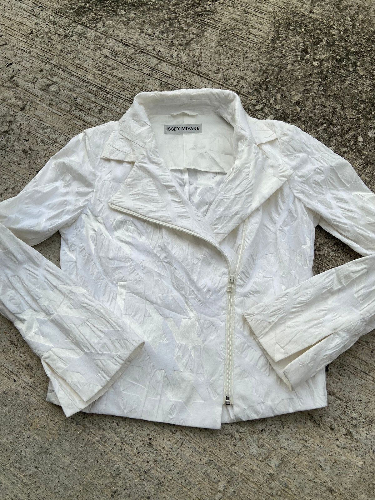 Issey Miyake Issey Miyake White Jacket Size US M / EU 48-50 / 2 - 10 Thumbnail
