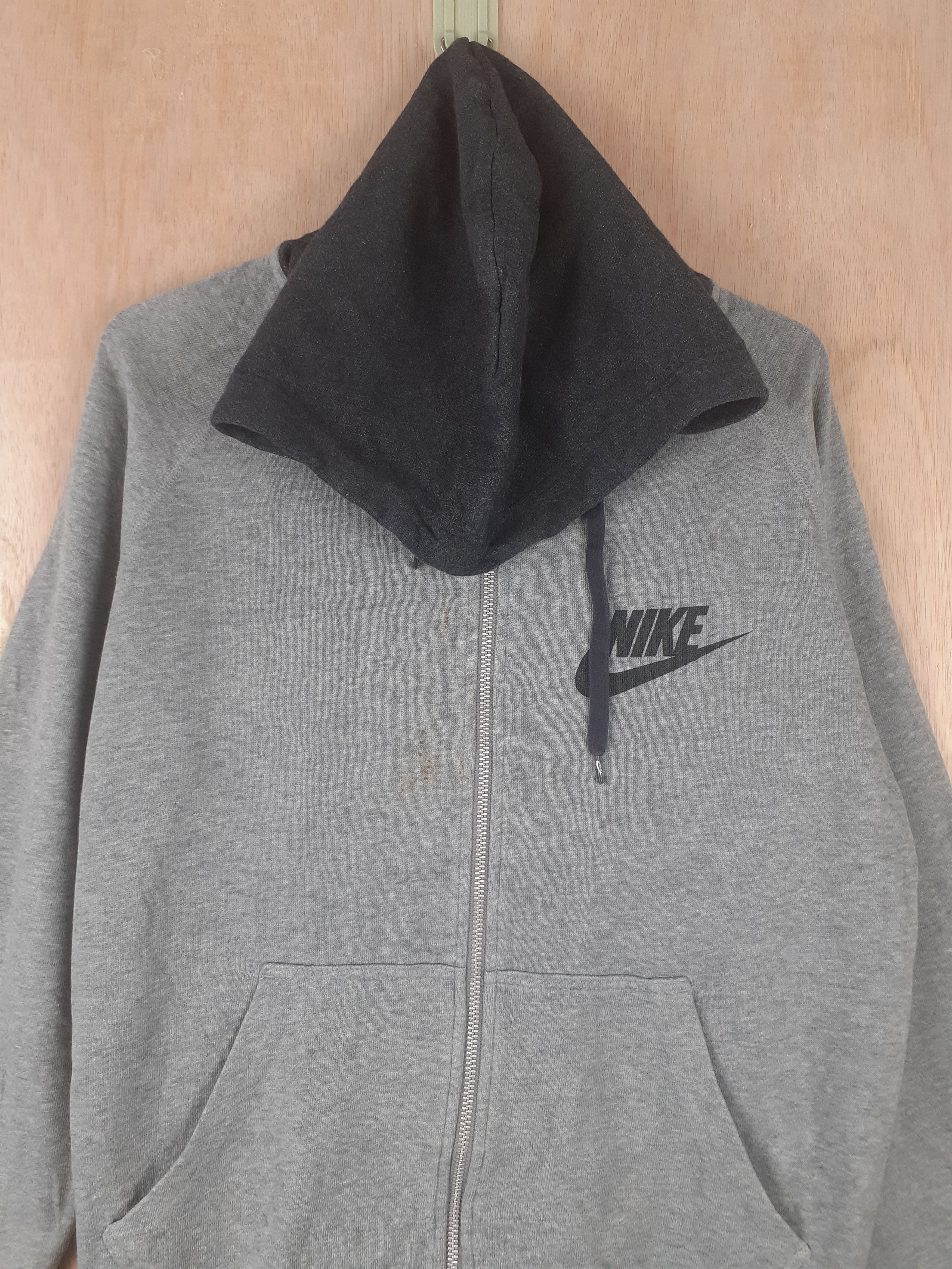 Japanese Brand Nike gray sweater vintage hoodie #3070 Size US L / EU 52-54 / 3 - 2 Thumbnail