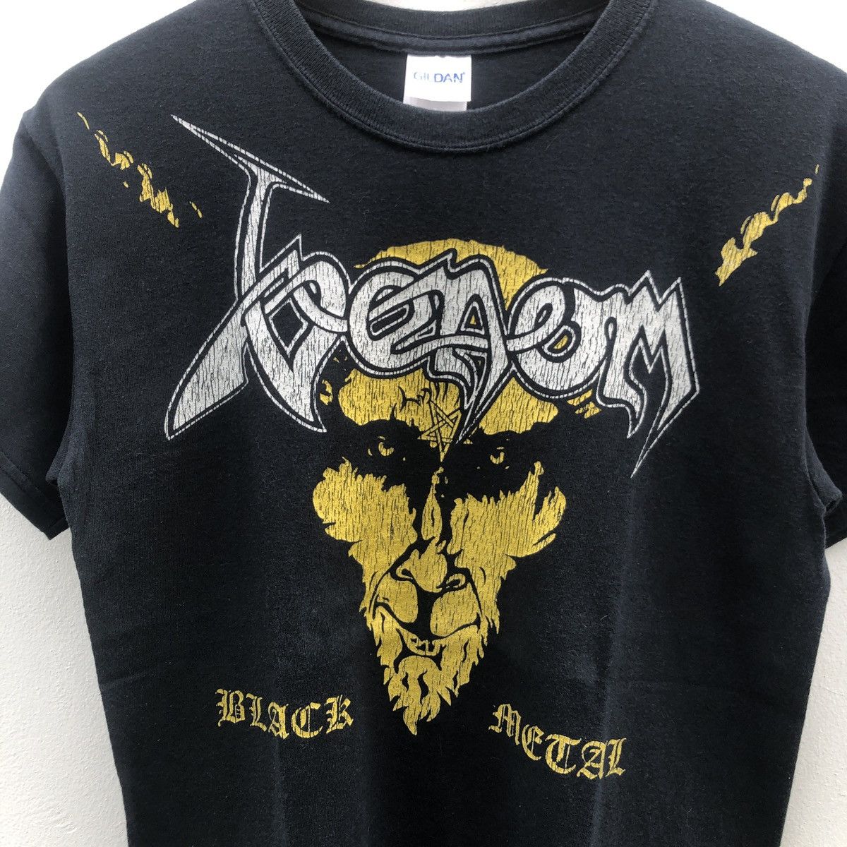 Rare Venom Metal Band Tee, image size:1200x1200