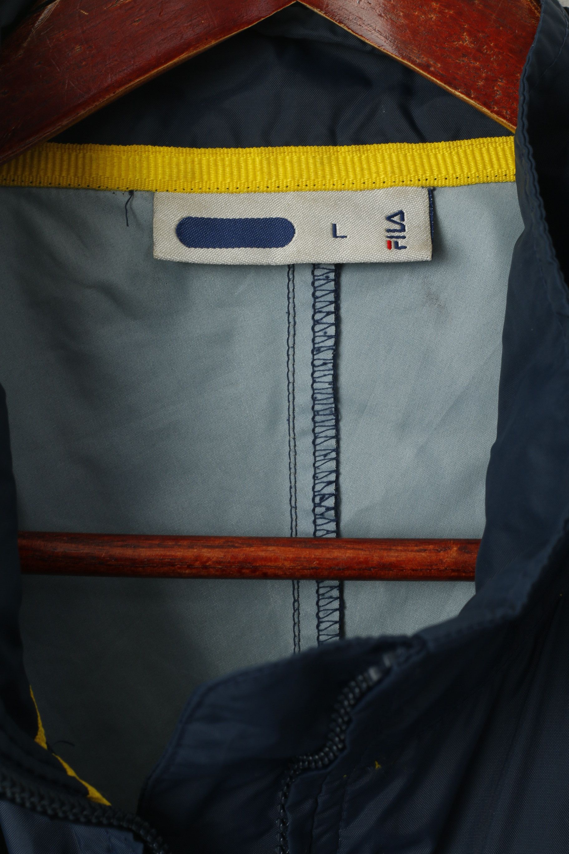 Fila × Vintage Fila Men L Jacket Navy Nylon Waterproof Vintage 7137 Size US L / EU 52-54 / 3 - 3 Thumbnail