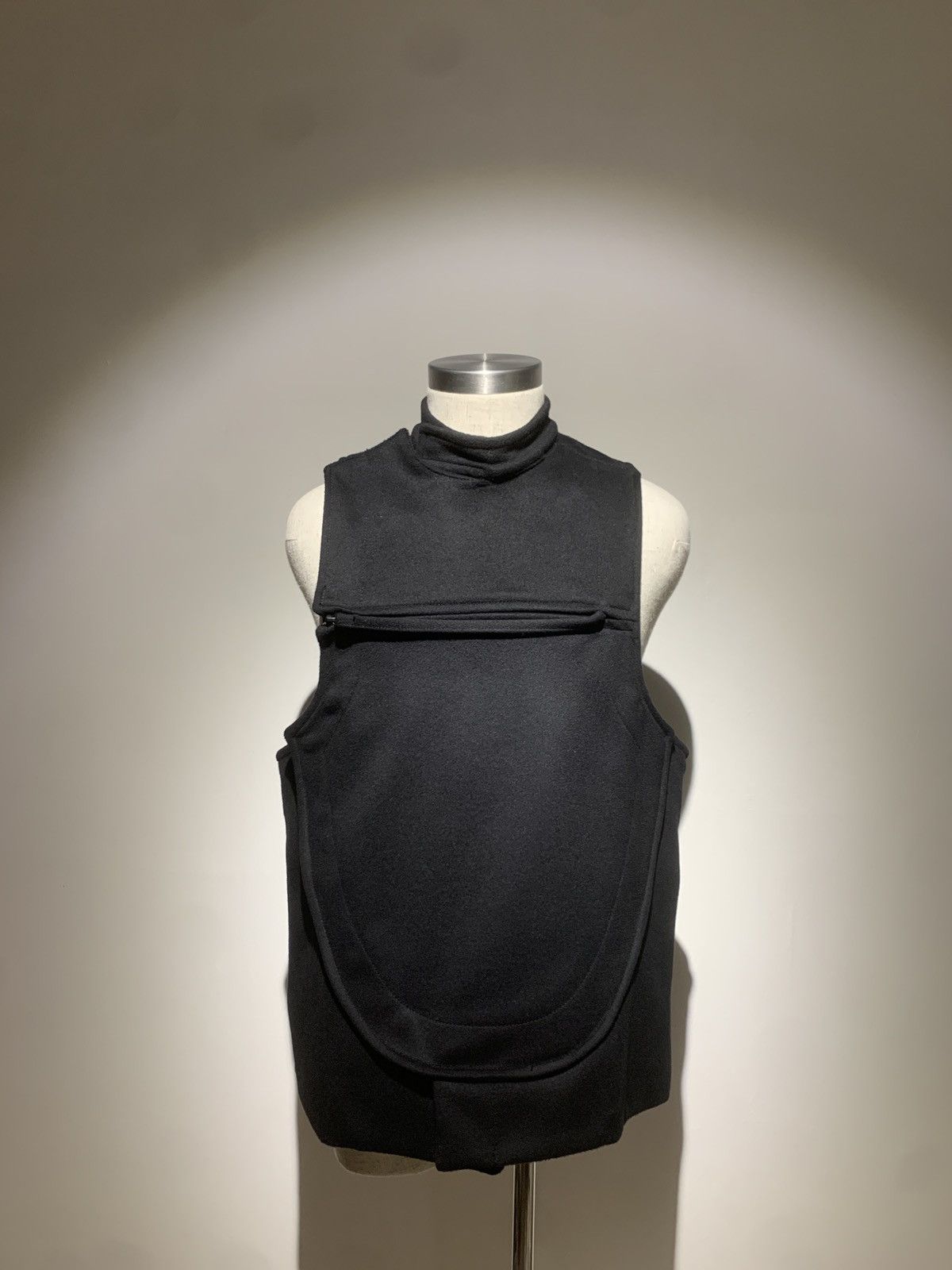 Ann Demeulemeester Ann Demeulemeester black Walden waistcoat/ vest Size US L / EU 52-54 / 3 - 1 Thumbnail