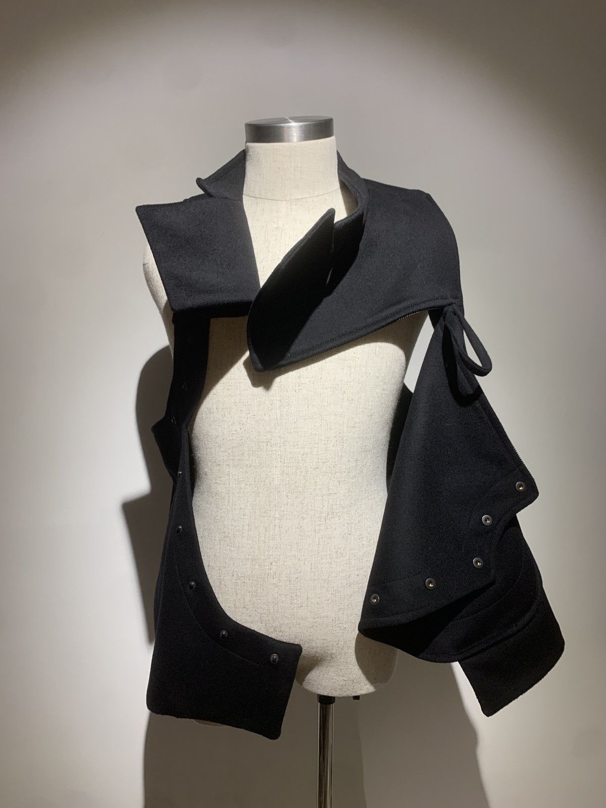 Ann Demeulemeester Ann Demeulemeester black Walden waistcoat/ vest Size US L / EU 52-54 / 3 - 4 Thumbnail