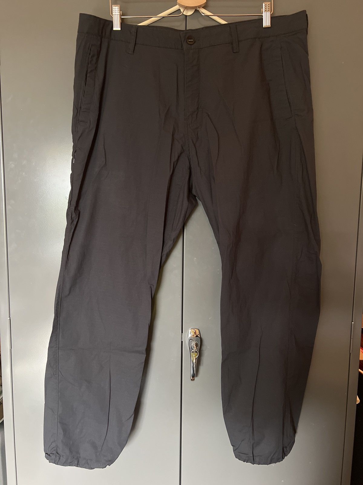 Mountain Hardwear J Tree Pant Size US 40 / EU 56 - 1 Thumbnail