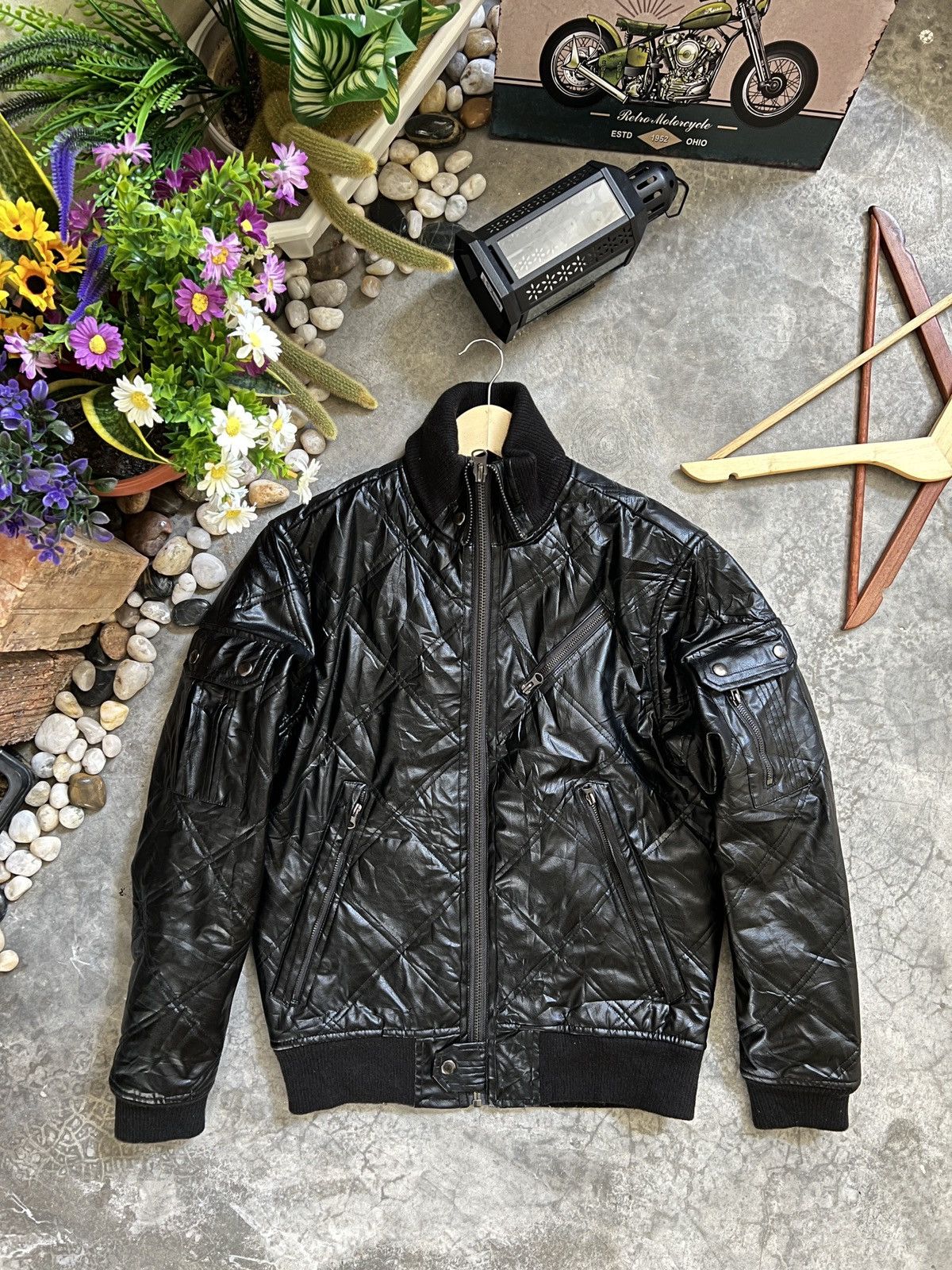 Japanese Brand Steals 🖤 Bomber Style Leather Jacket Size US S / EU 44-46 / 1 - 2 Thumbnail