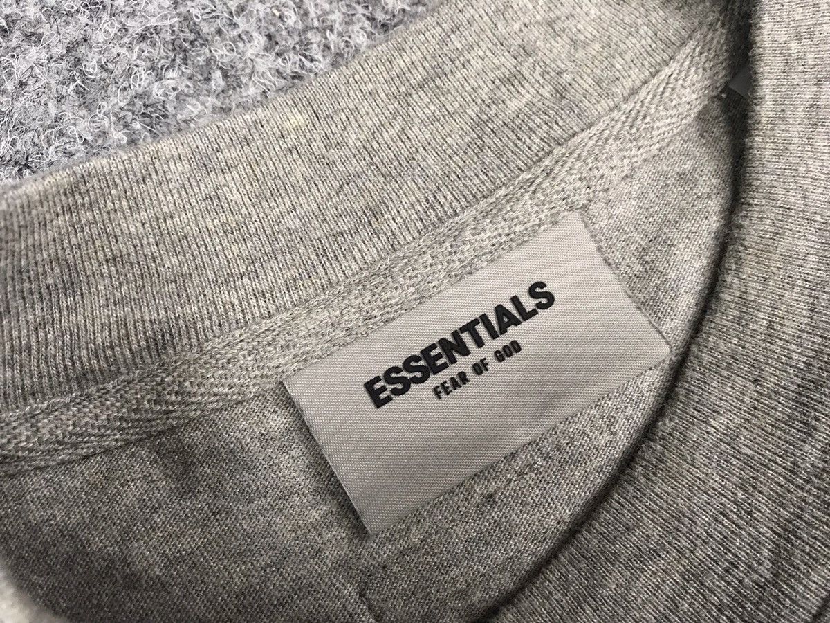 Fear of God FOG Essentials Oversize longsleeve Size US M / EU 48-50 / 2 - 9 Thumbnail
