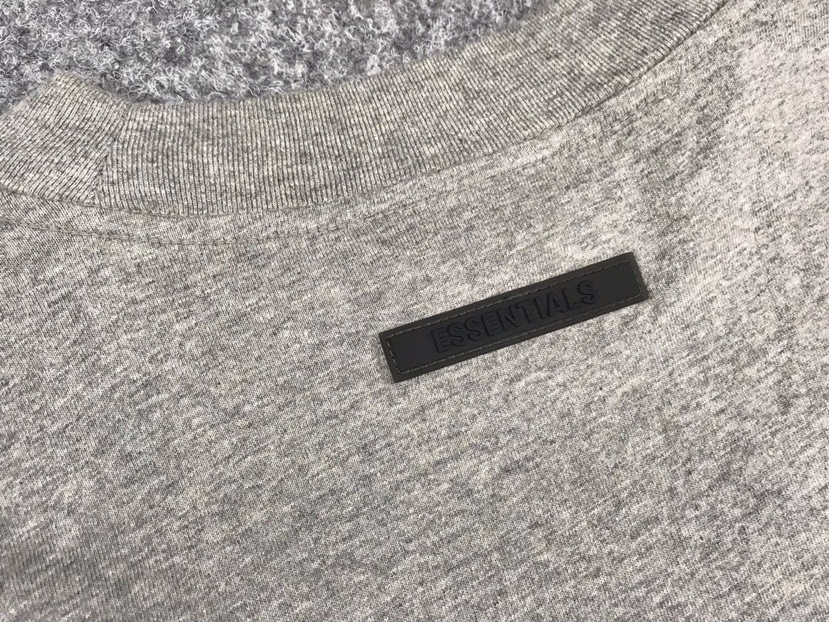Fear of God FOG Essentials Oversize longsleeve Size US M / EU 48-50 / 2 - 5 Thumbnail