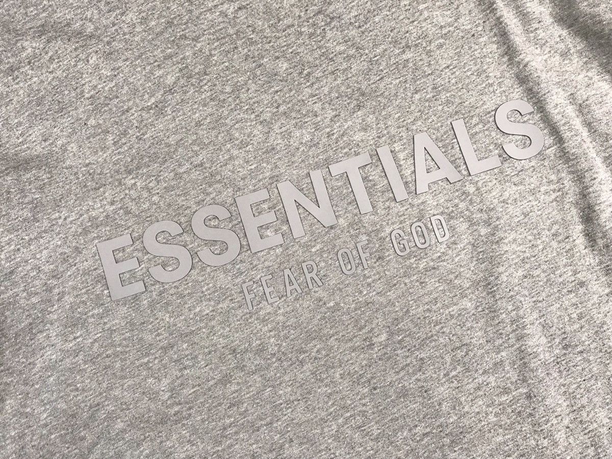Fear of God FOG Essentials Oversize longsleeve Size US M / EU 48-50 / 2 - 14 Thumbnail