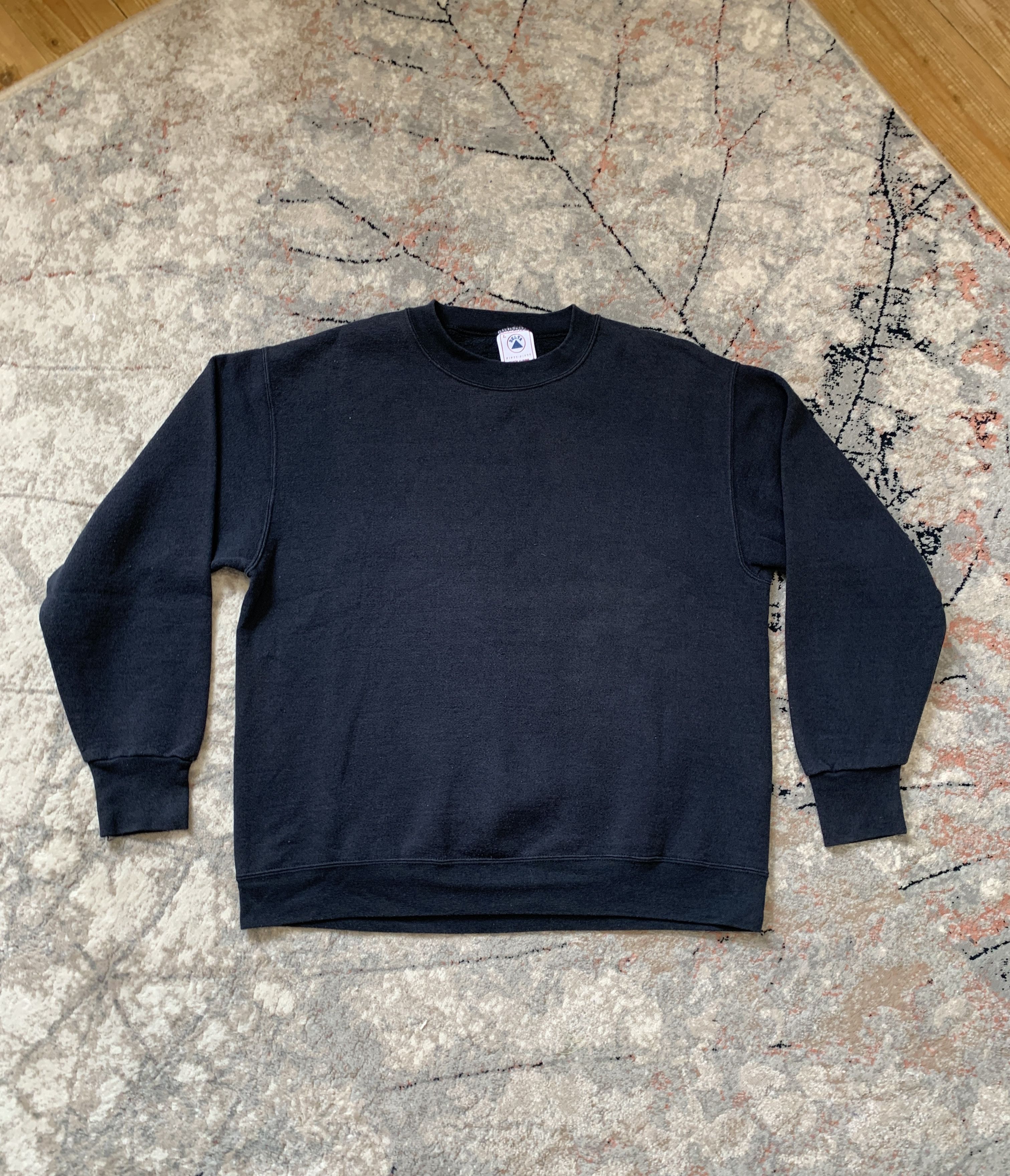 Delta × Vintage Delta Vintage Sweatshirt Made In USA Size US L / EU 52-54 / 3 - 1 Thumbnail