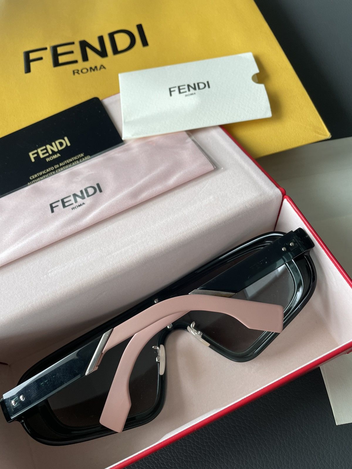 Fendi Super Runway Fendi FF Sunglasses Brand New Limited Edition Size ONE SIZE - 18 Thumbnail