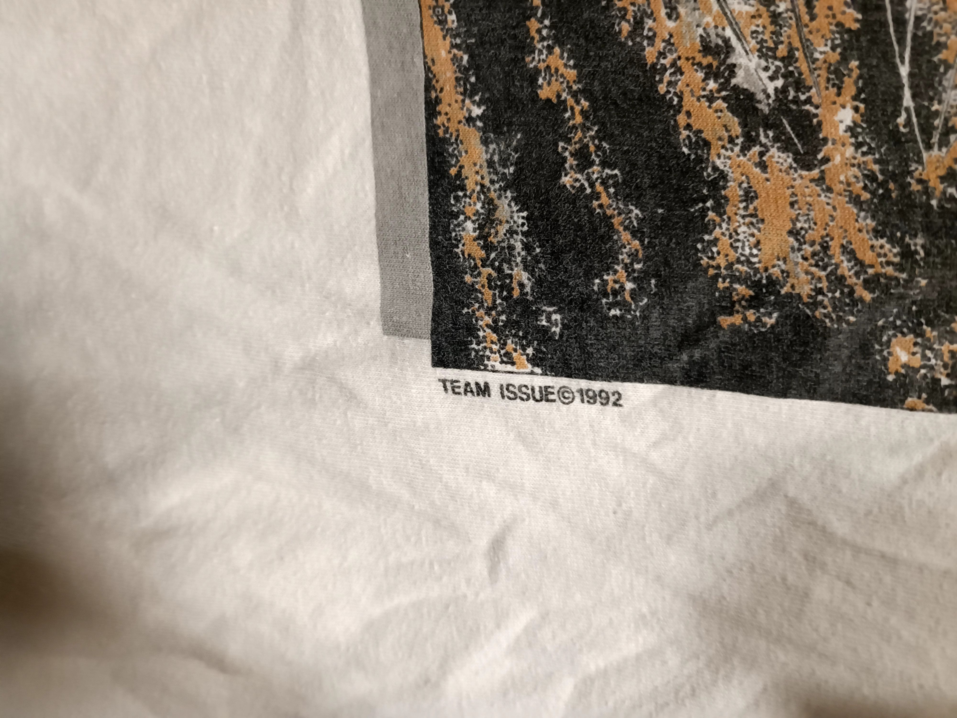 Sports Specialties × Vintage vintage t shirt team issue 1992 Size US XL / EU 56 / 4 - 7 Thumbnail