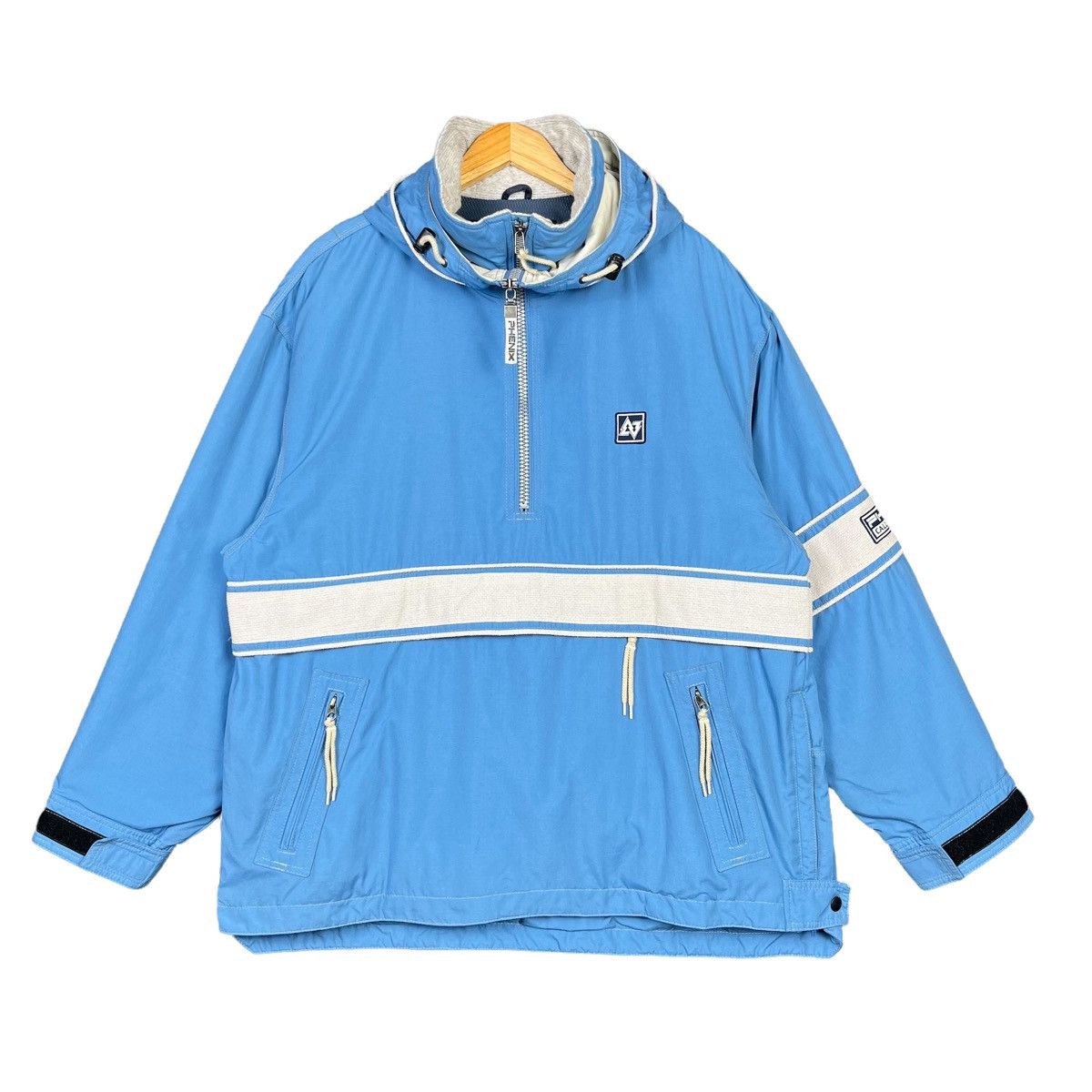 Phenix Anorak Hoodie Hiking / Outdoor / Winter Jacket