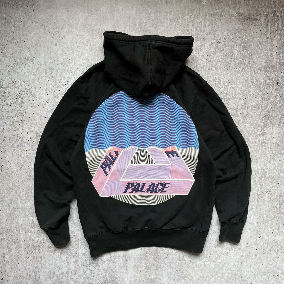 Palace tri curtain hotsell hoodie