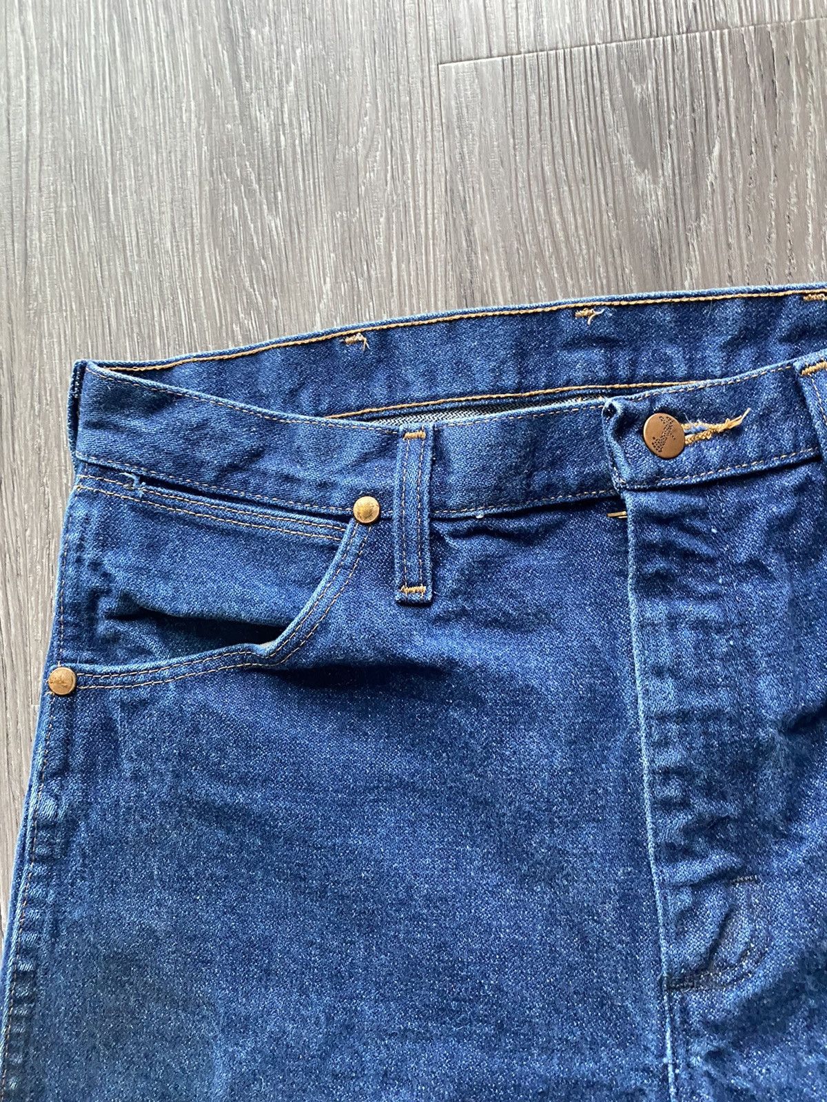 Vintage Vintage Wrangler Blue Denim Jeans Size US 31 - 2 Thumbnail