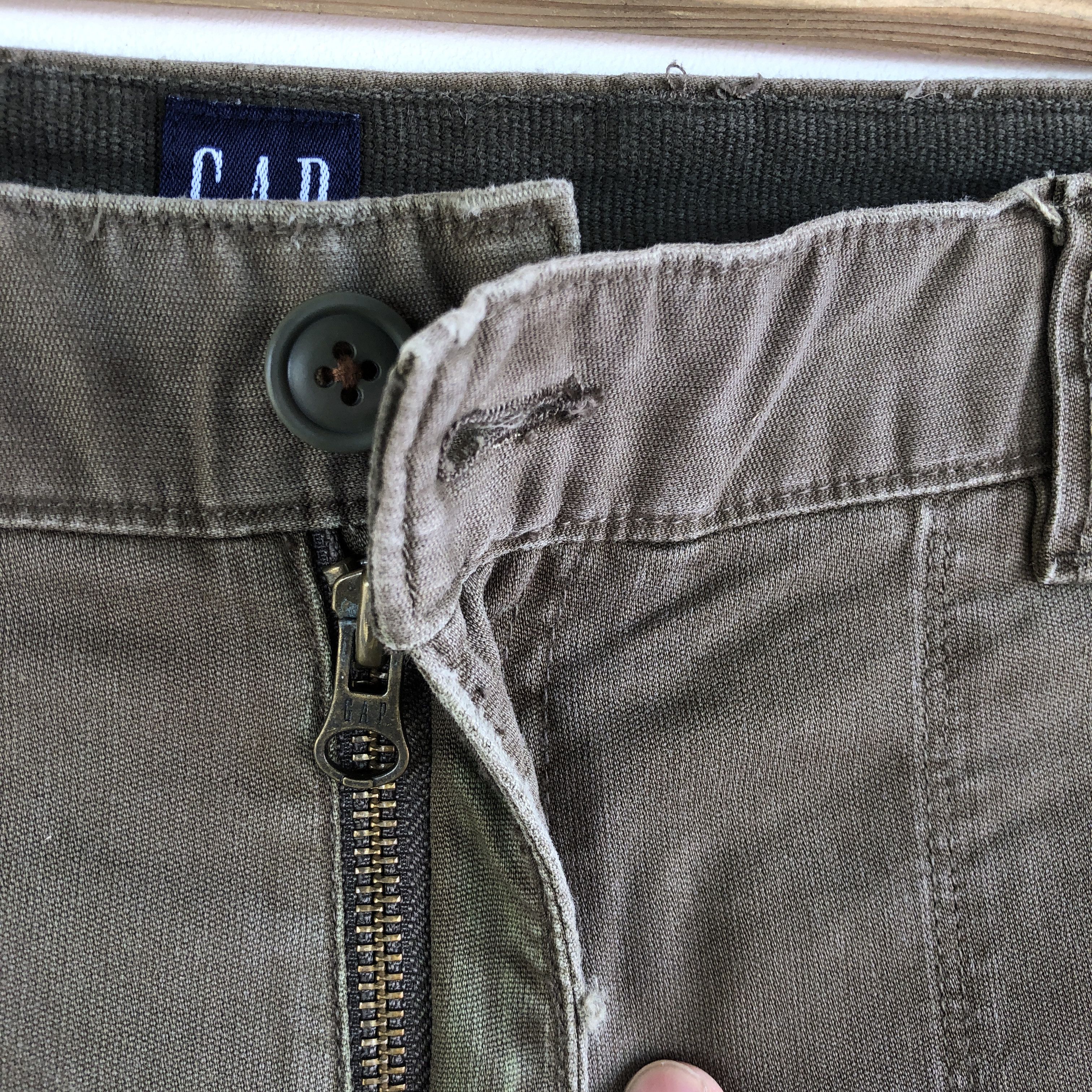Japanese Brand × Vintage Vintage Gap Trousers Pants Brown Gap Pants Size 28" / US 6 / IT 42 - 8 Thumbnail