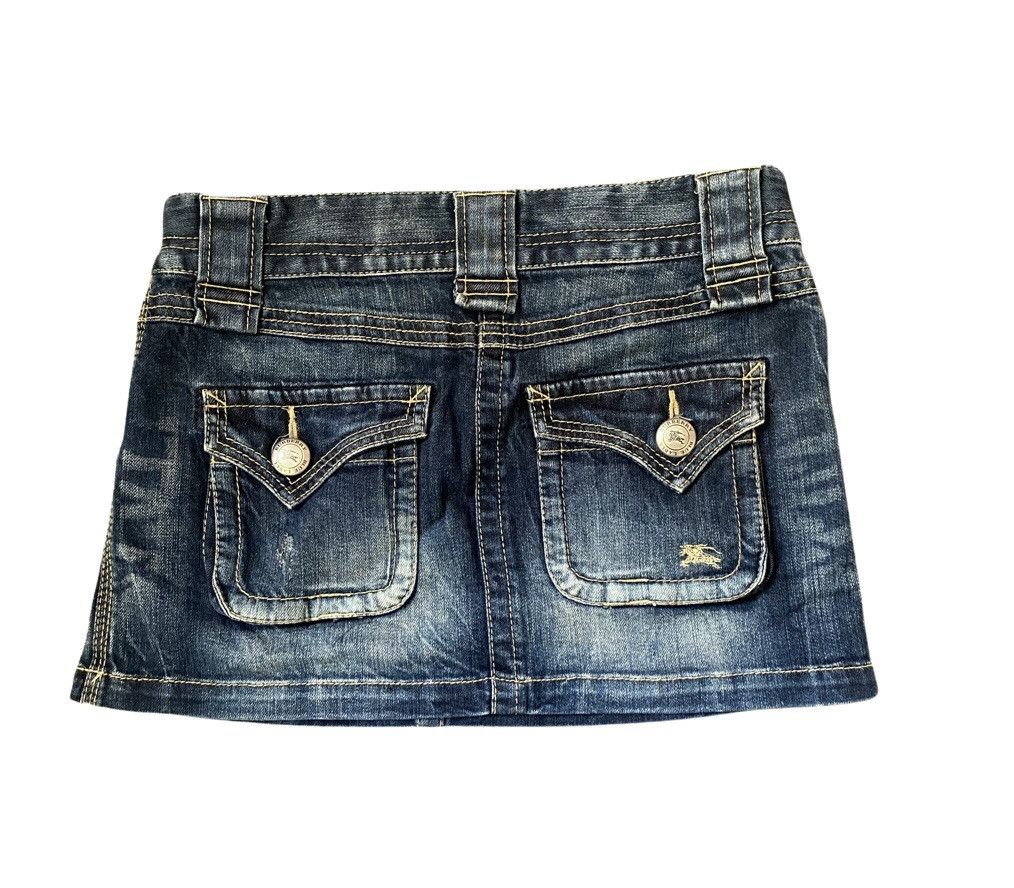 Burberry Burberry Mini Skirt Size 36" / US 14 / IT 50 - 2 Thumbnail