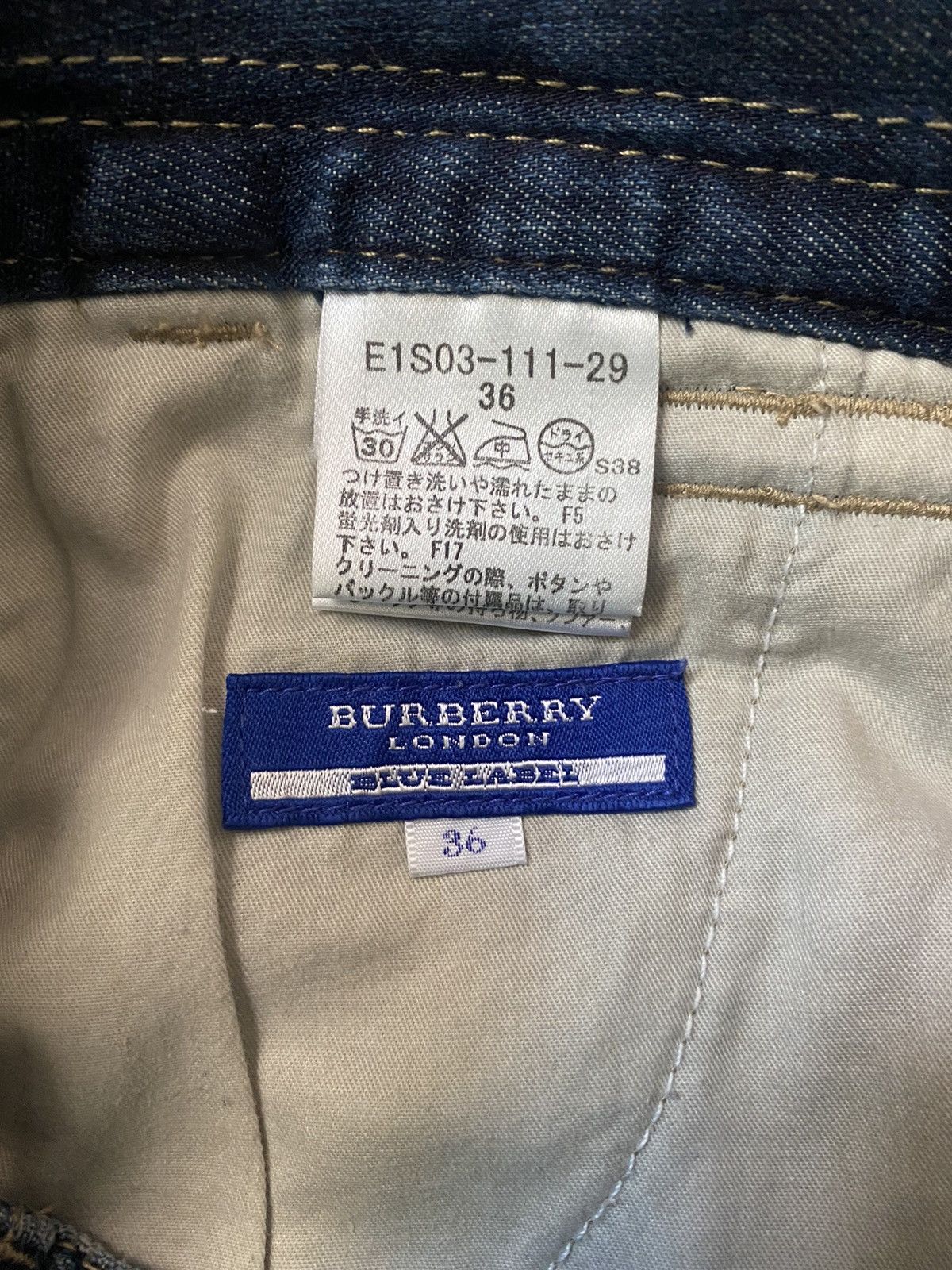Burberry Burberry Mini Skirt Size 36" / US 14 / IT 50 - 4 Thumbnail