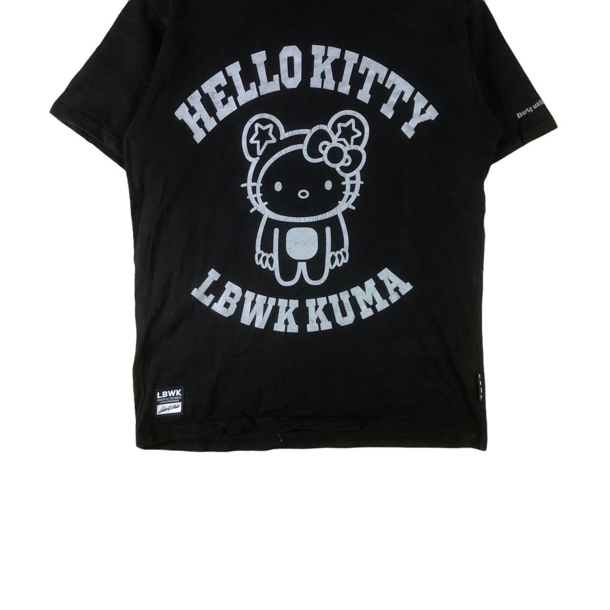 Japanese Brand Japanese Brand Liberty Walked X Hello Kitty Big Logo Tshirt Size US M / EU 48-50 / 2 - 3 Thumbnail